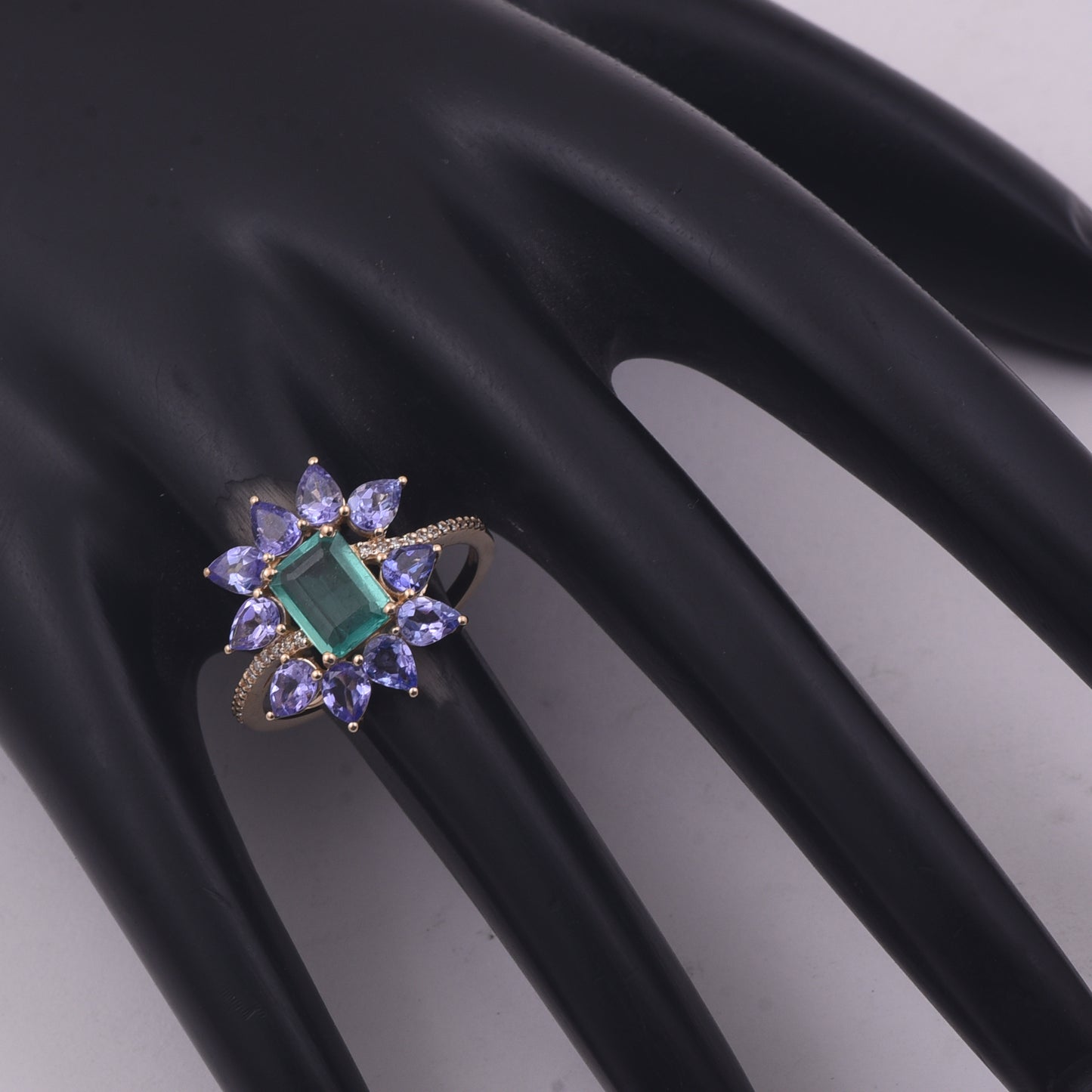 2.62 Ct Octagon Step Cut Natural Emerald 14K Gold Ring