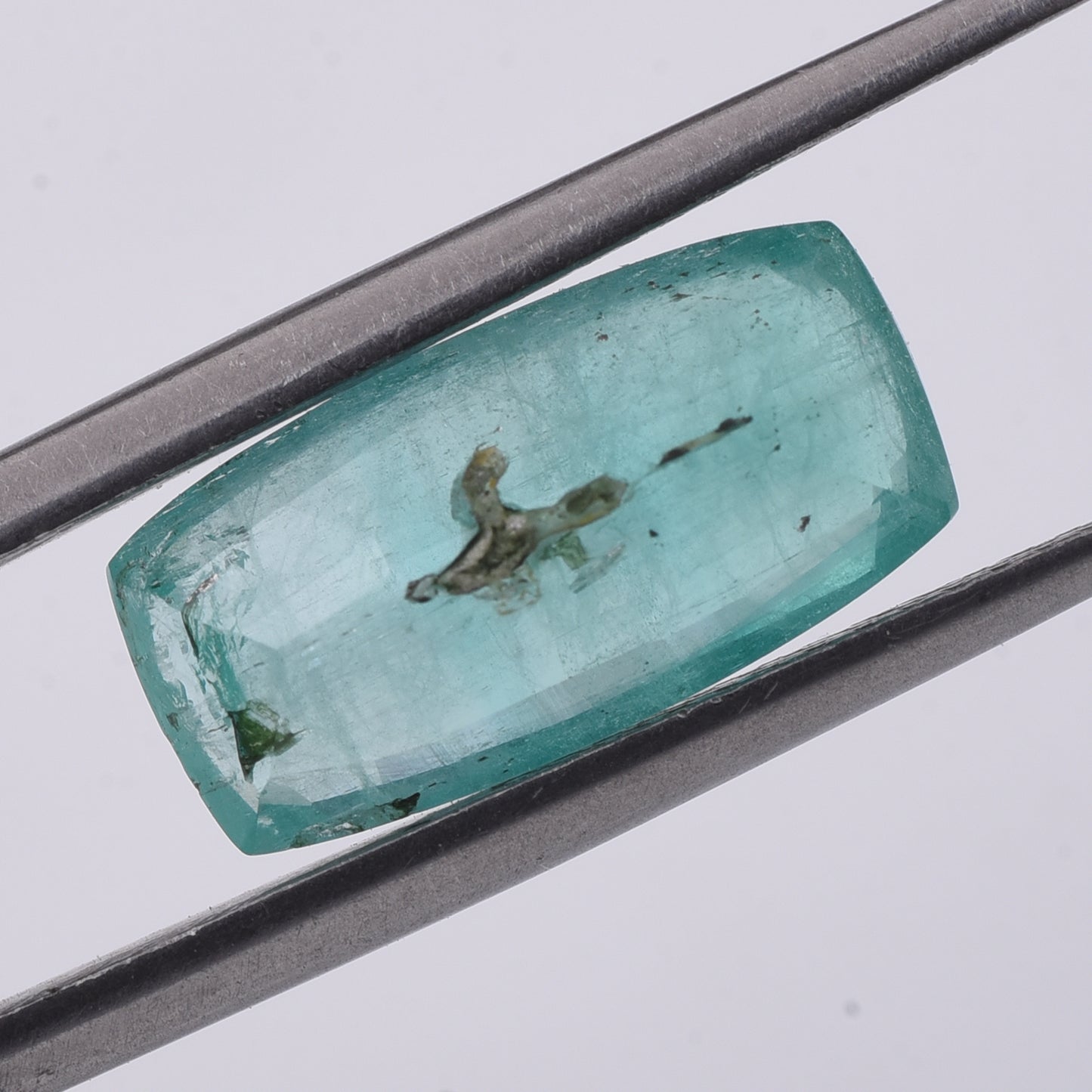 4.2 Natural Beryl Emerald Rectangular Cushion Mixed Cut Gemstone