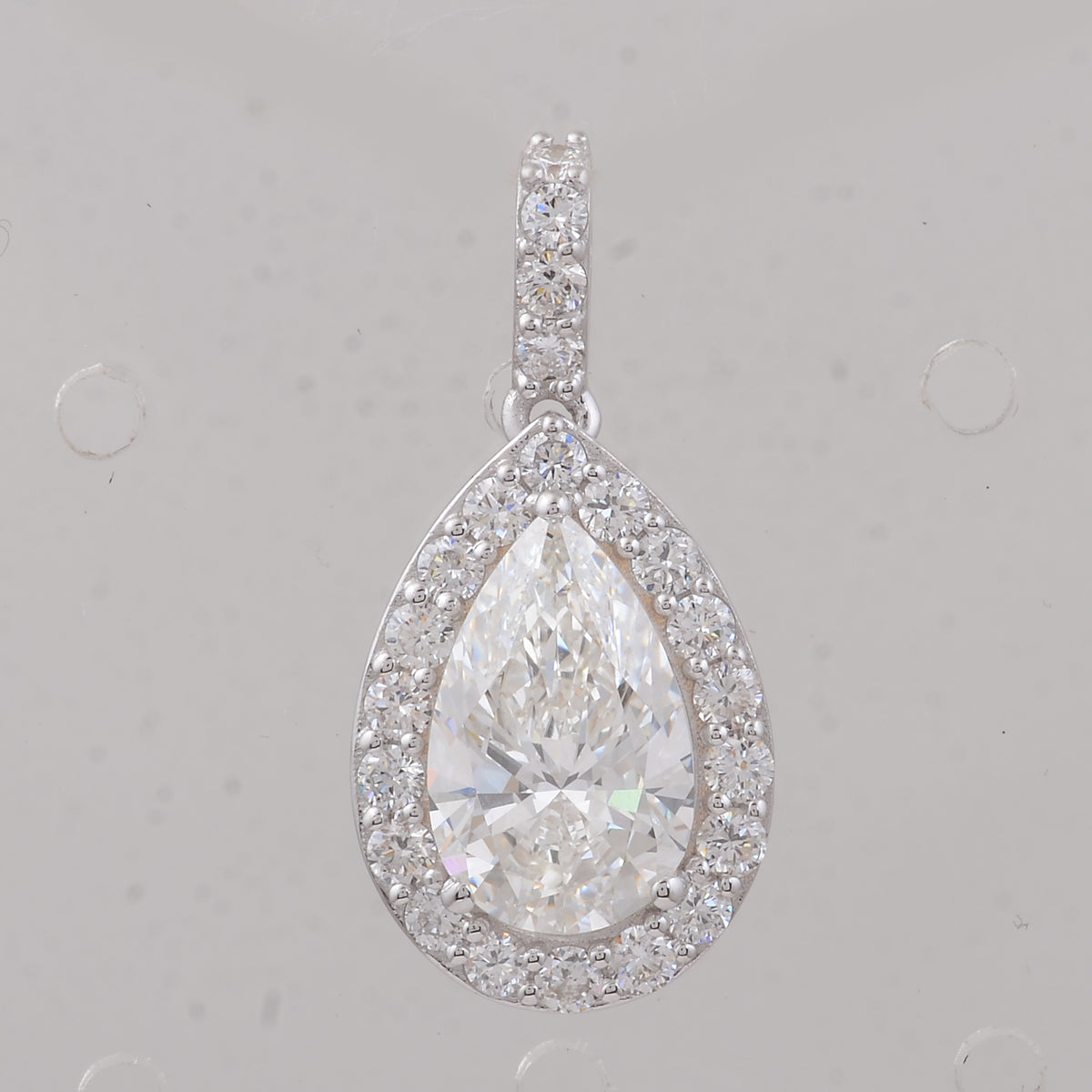 2.54 Carats Lab Grown Diamond 14K Gold Pendant