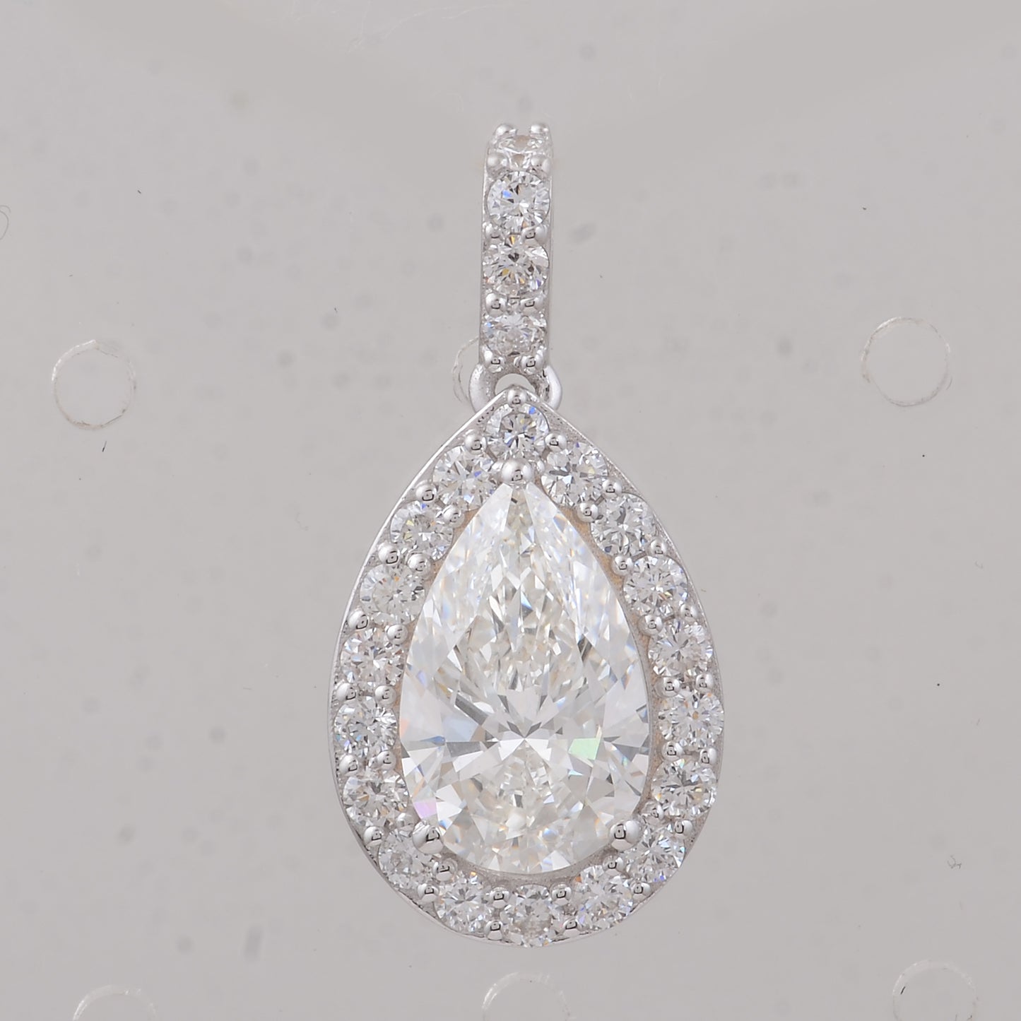 2.54 Carats Lab Grown Diamond 14K Gold Pendant