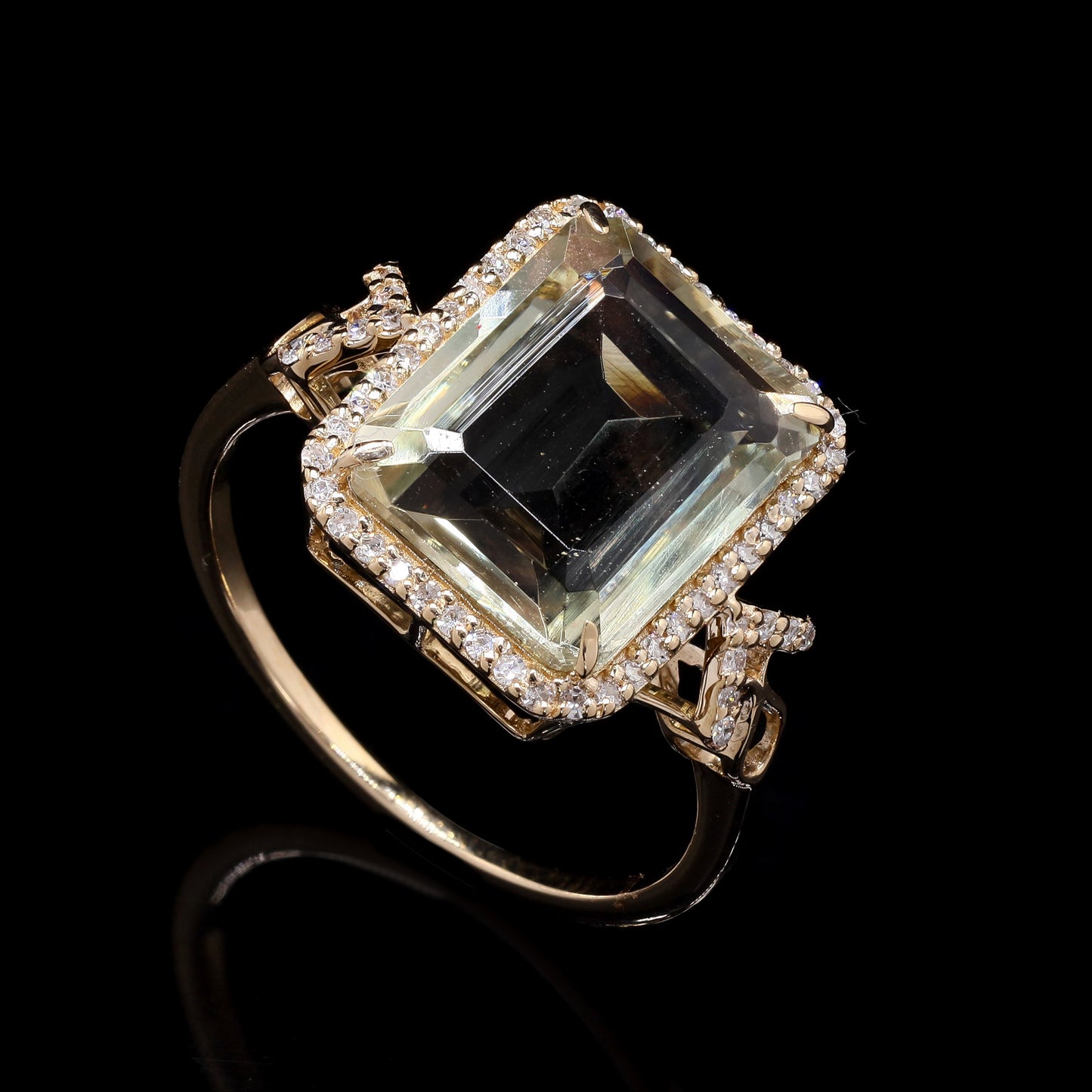 4.33 Ct Cushion Mixed Cut Natural Sunstone 14K Gold Ring