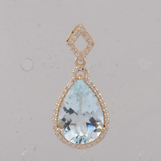 3.64 Ct Pear Aquamarine 9K Gold Pendant