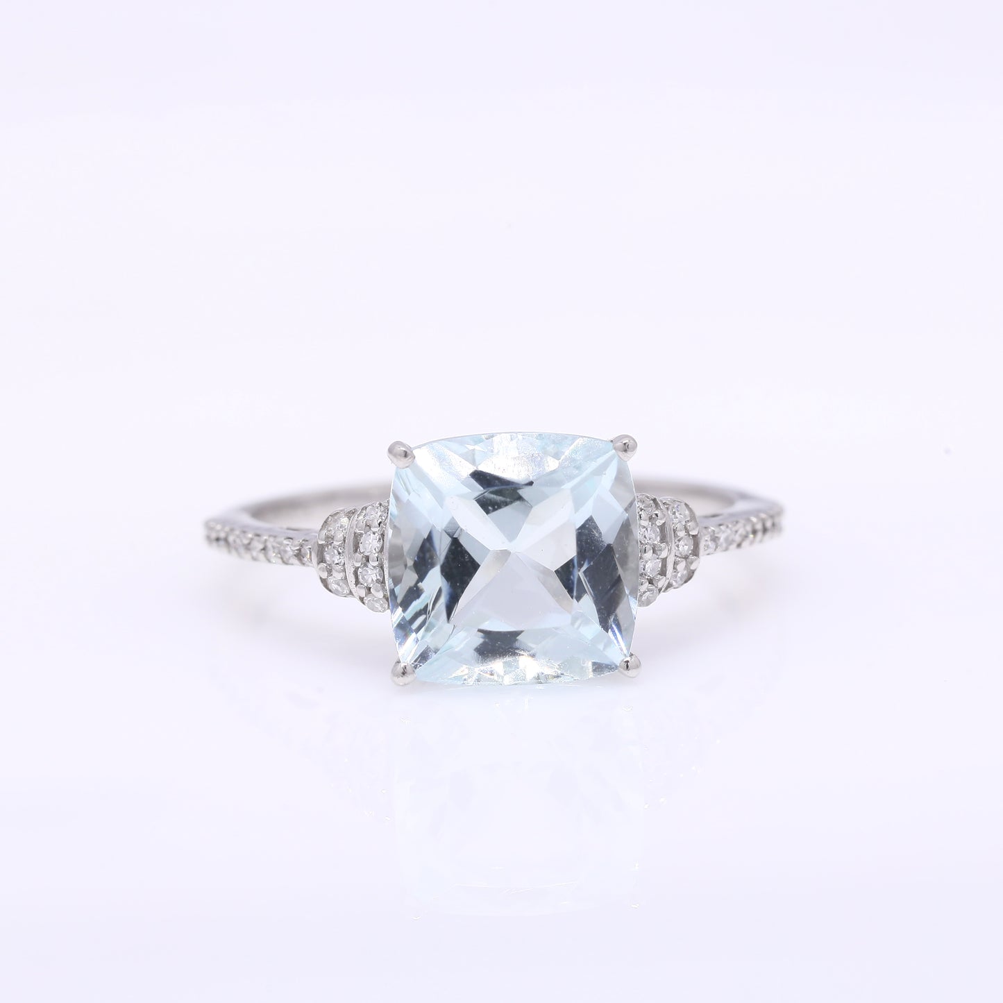 2.85 Ct Cushion Mixed Cut Natural Aquamarine 950 Platinum Ring