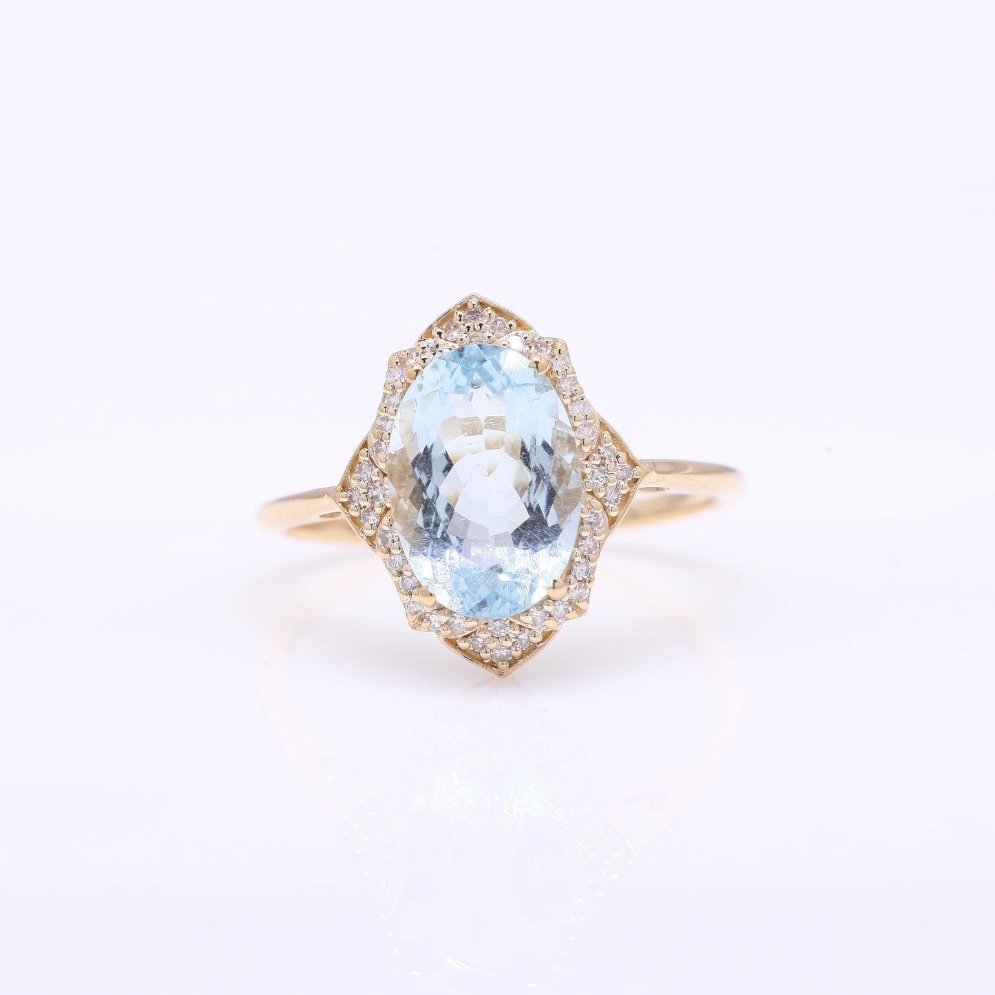 2.65 Ct Oval Mixed Cut Natural Aquamarine 14K Gold Ring
