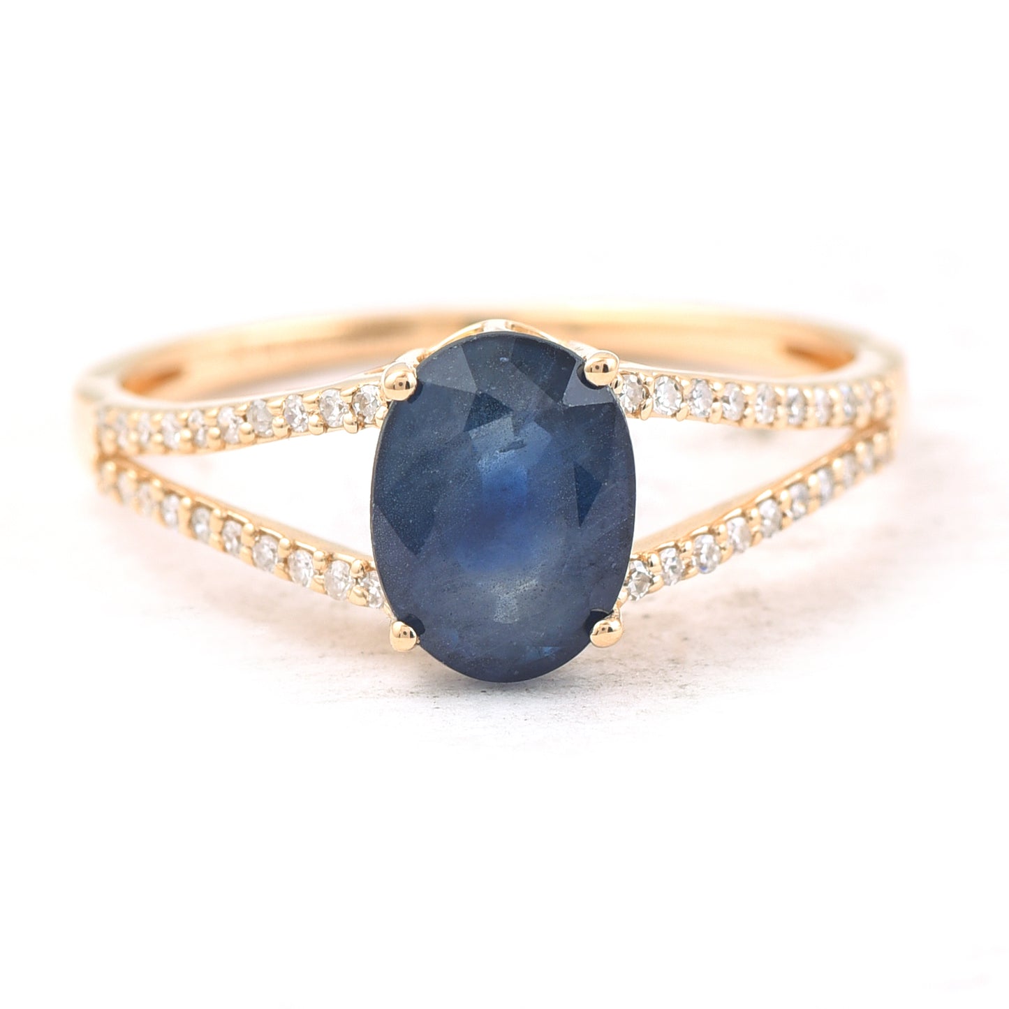 2.02 Ct Oval Mixed Cut Natural Sapphire 14K Gold Ring