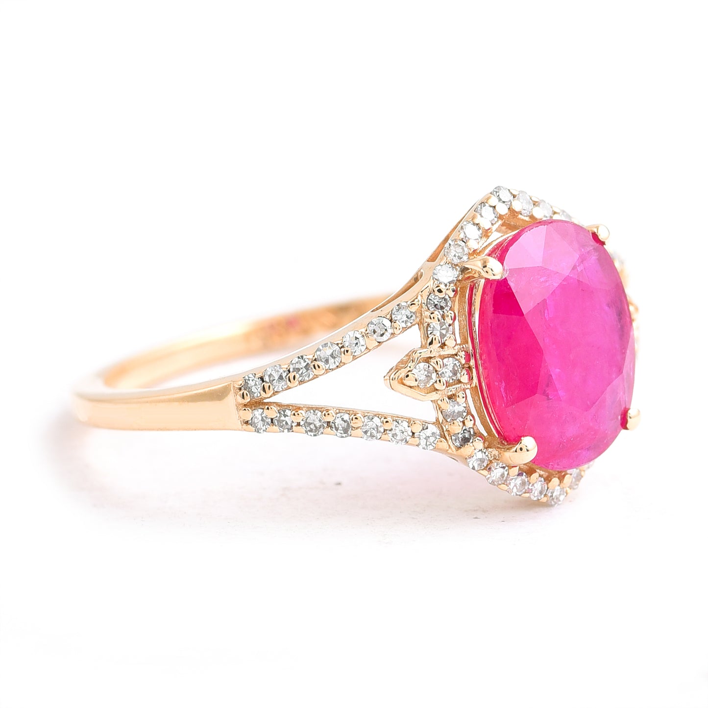 1.92 Ct Oval Mixed Cut Natural Ruby 14K Gold Ring