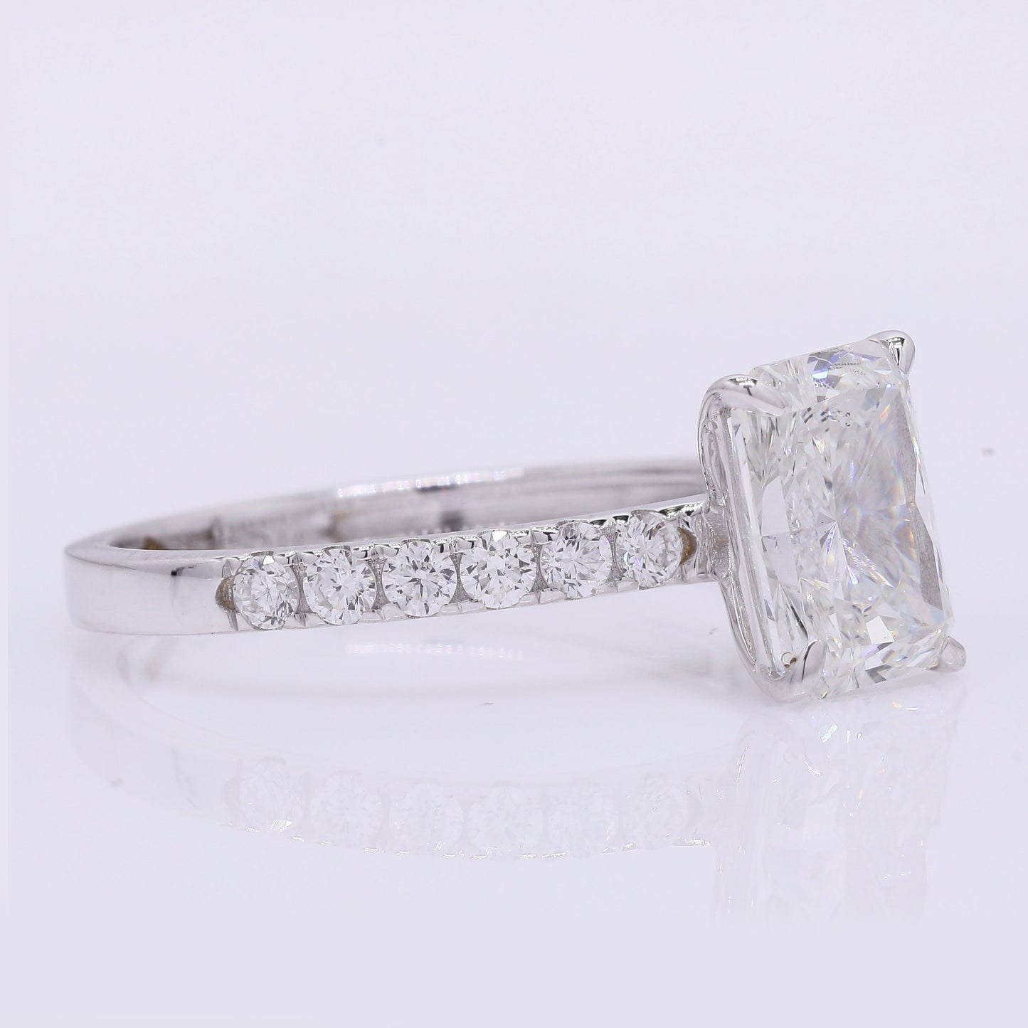 2.31 Carats Lab Grown Diamond 14K Gold Ring