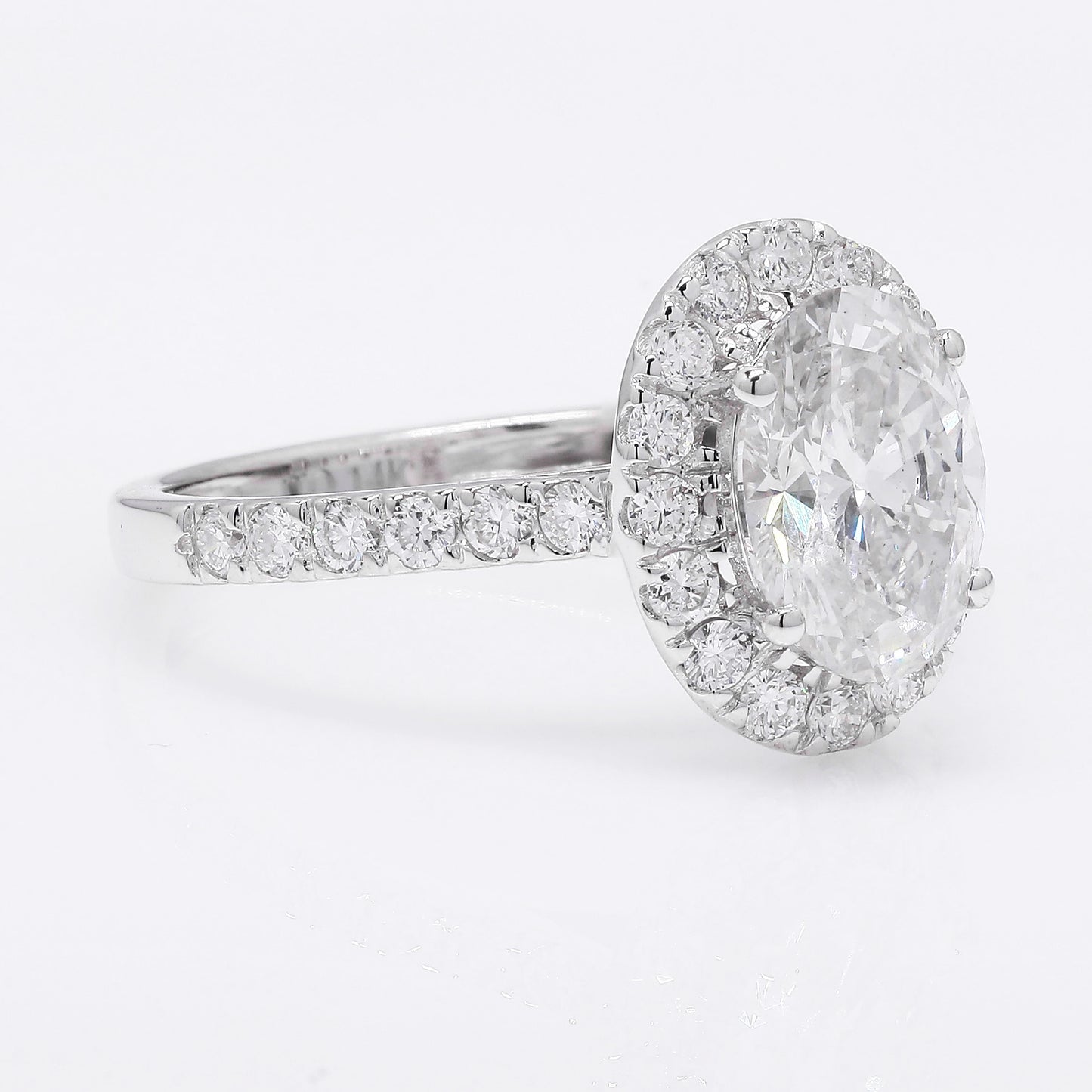 2.14 Ct Oval Brilliant Lab Grown Diamond 14K Gold Ring