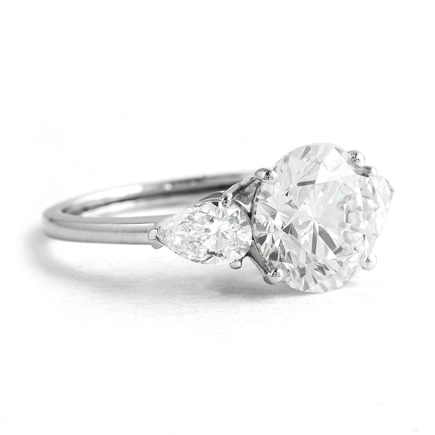 3.83 Ct Round Brilliant Lab Grown Diamond 950 Platinum Ring