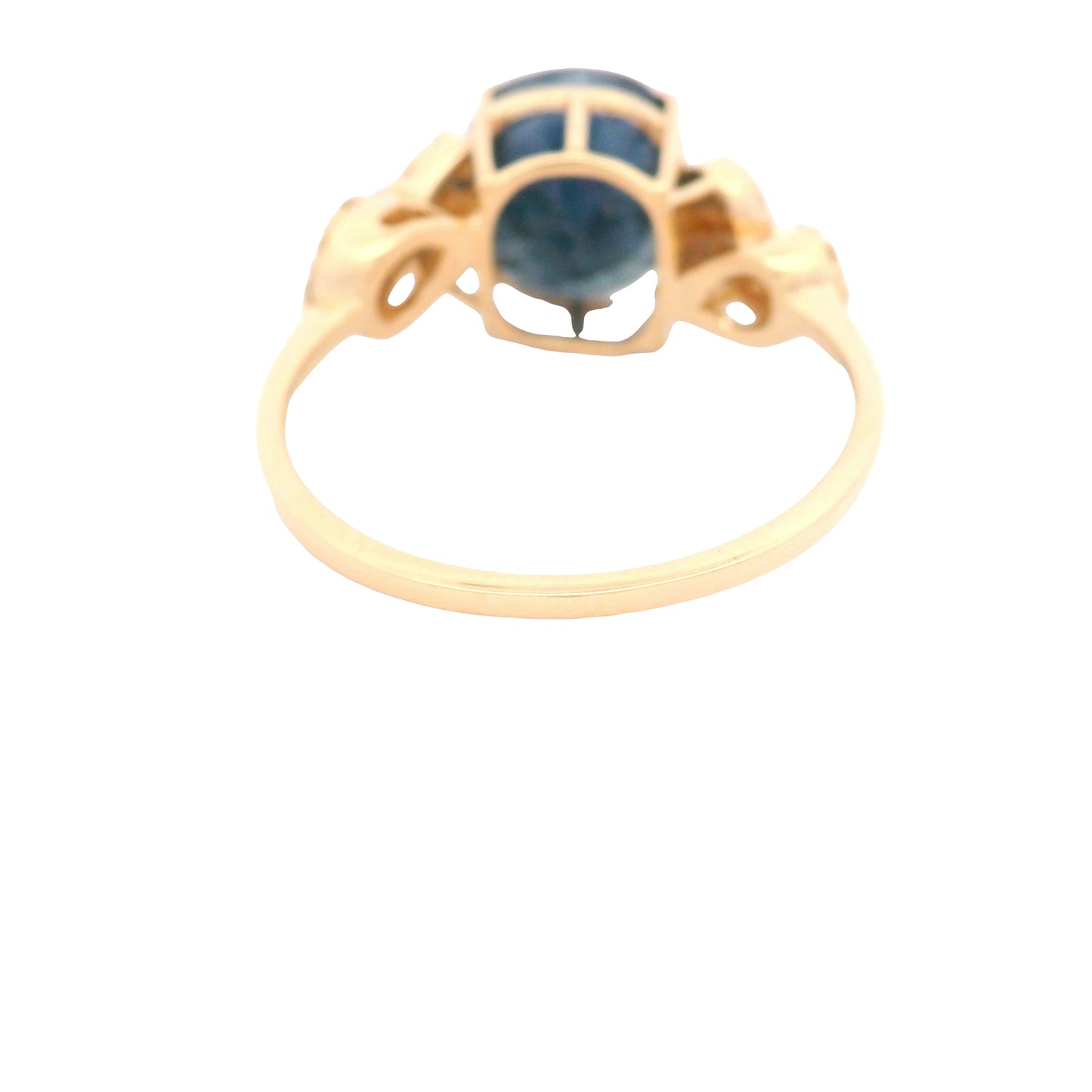 4.05 Ct Oval Sapphire 14K Gold Ring