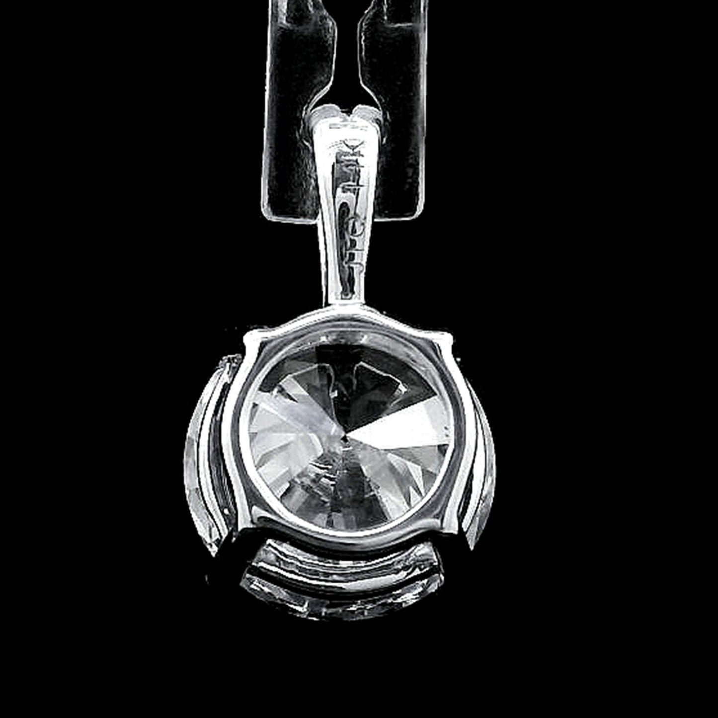 2.08 Carats Lab Grown Diamond 14K Gold Pendant