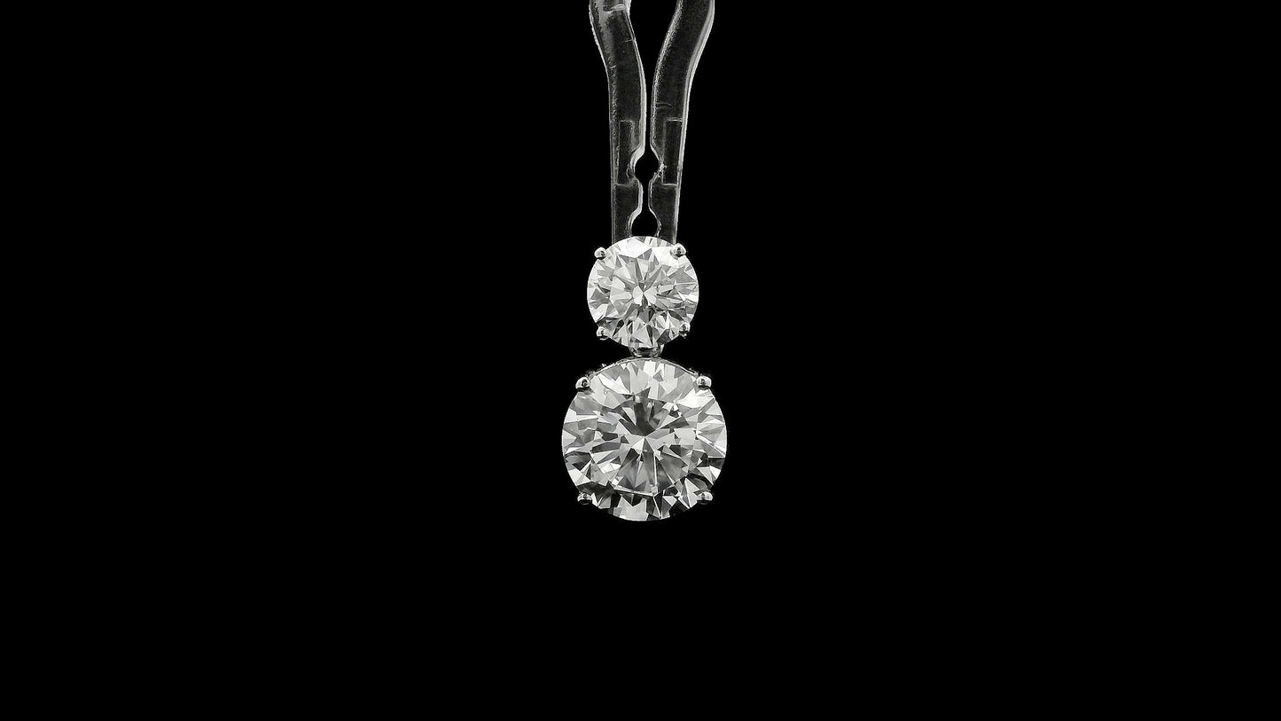 4.11 Ct Round Lab Grown Diamond 14K Gold Pendant