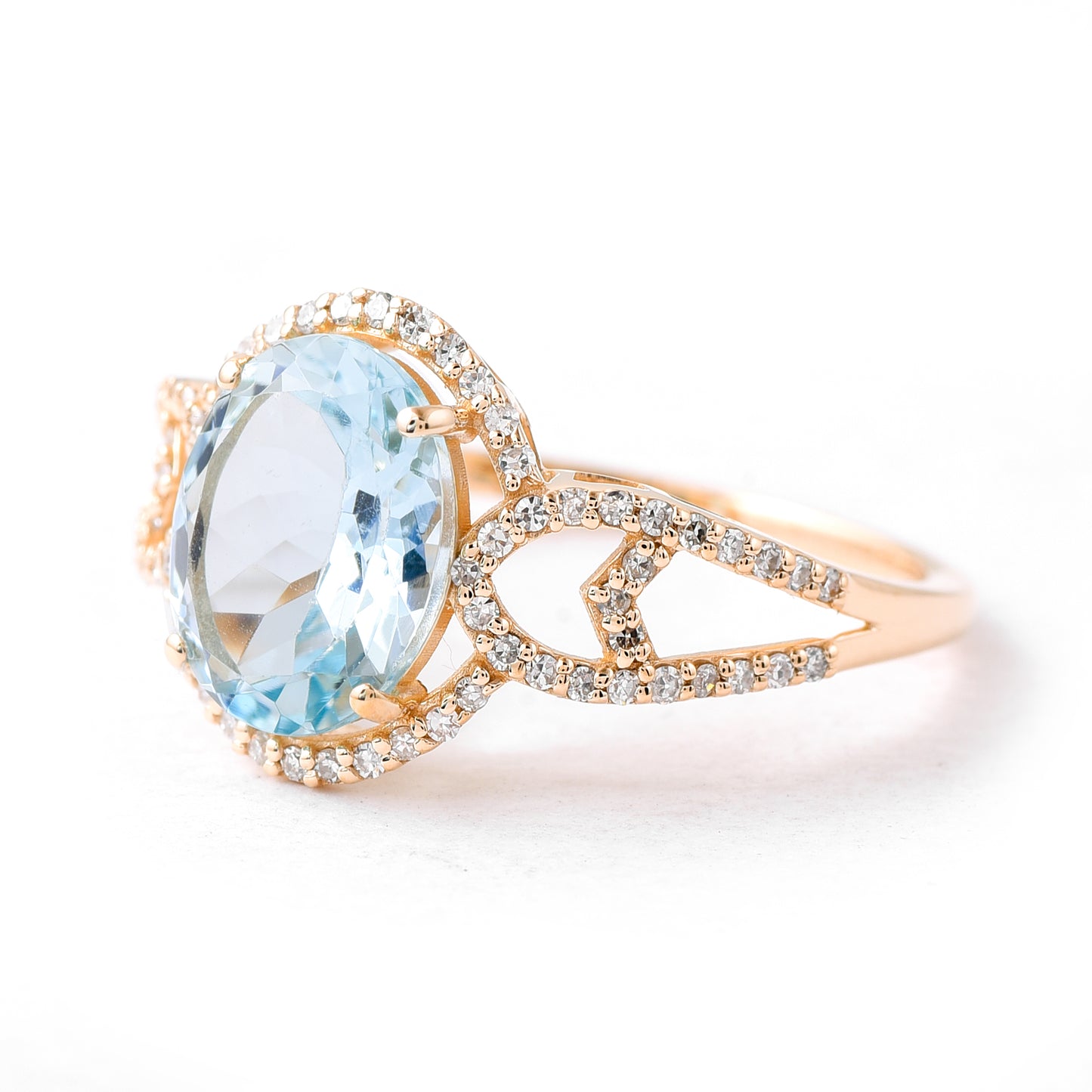 2.18 Ct Oval Mixed Cut Natural Aquamarine 14K Gold Ring