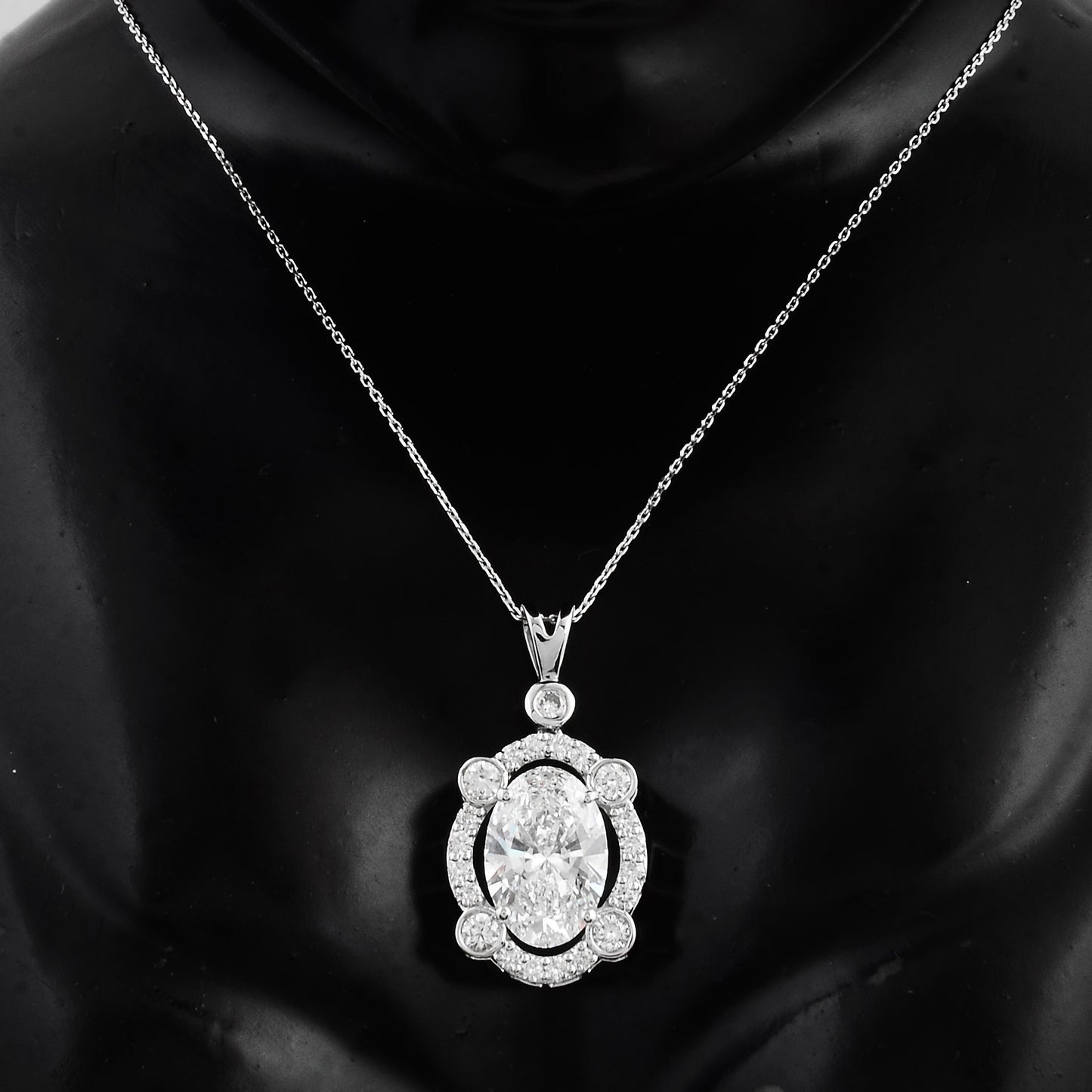4.94 Carats Lab Grown Diamond 14K Gold Pendant