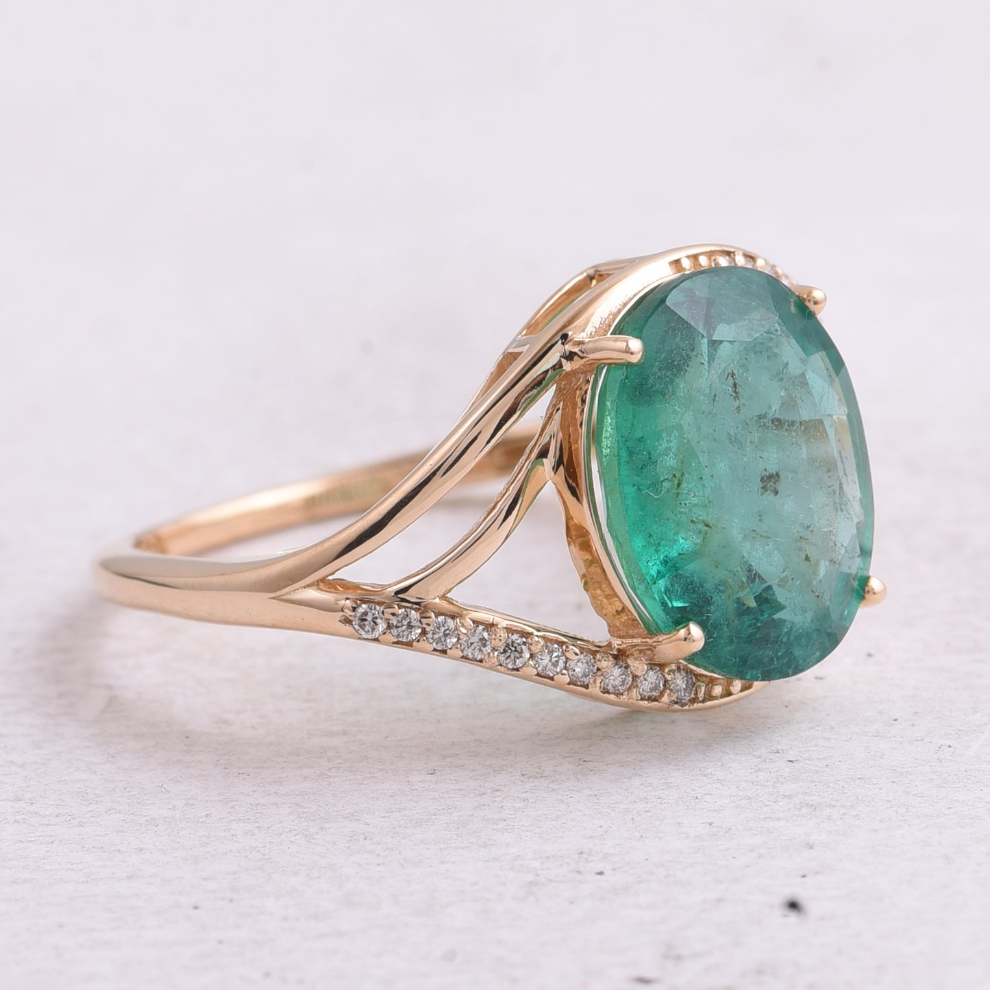 4.10 Ct Oval Mixed Cut Natural Emerald 14K Gold Ring