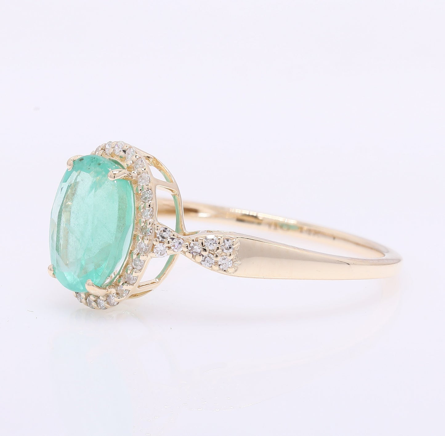 1.68 Ct Oval Mixed Cut Natural Emerald 14K Gold Ring