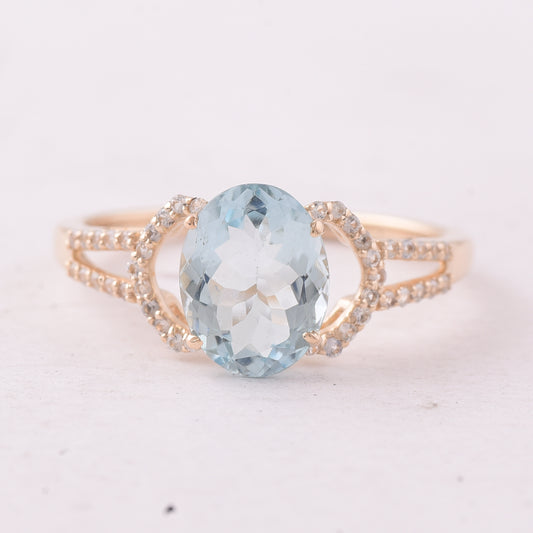 1.59 Ct Oval Aquamarine 9K Gold Ring