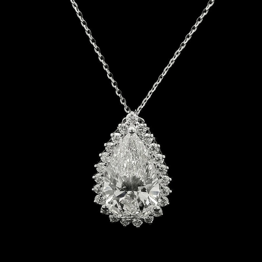 5.34 Carats Lab Grown Diamond 14K Gold Pendant