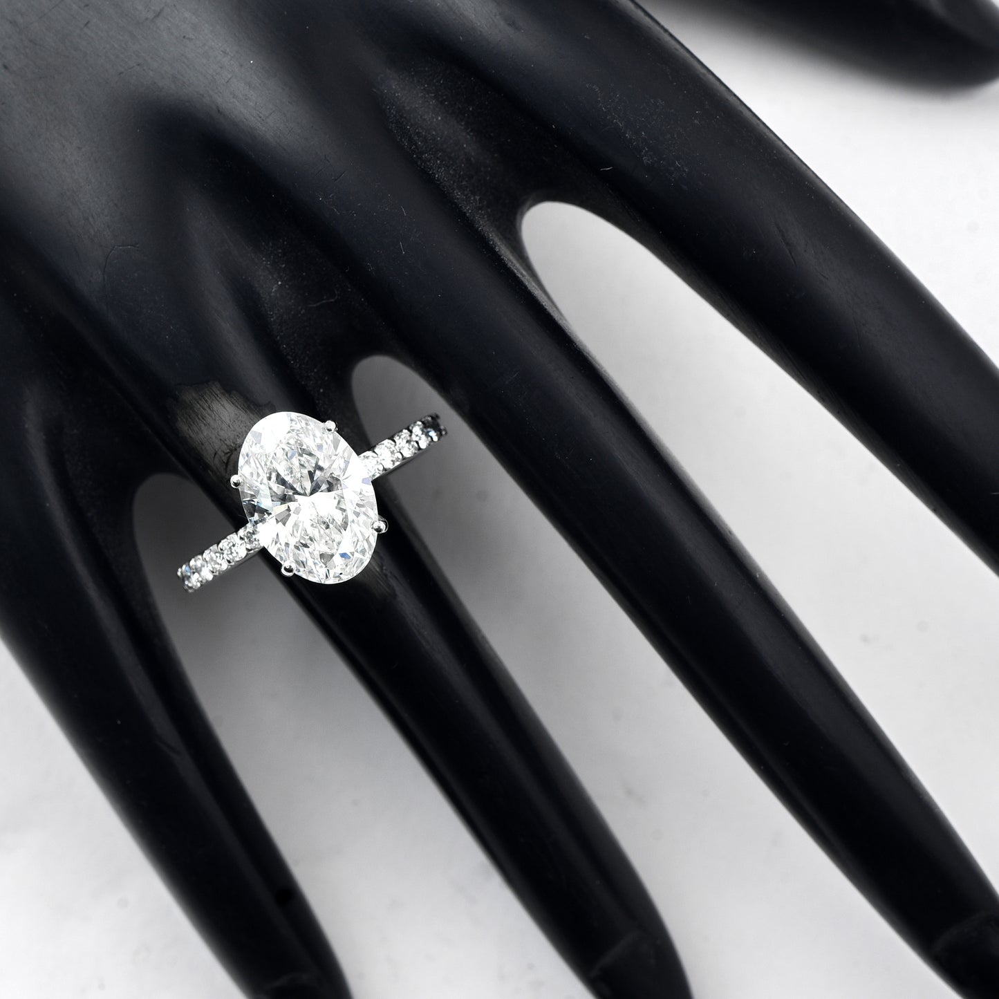 3.93 Carats Lab Grown Diamond 950 Platinum Ring