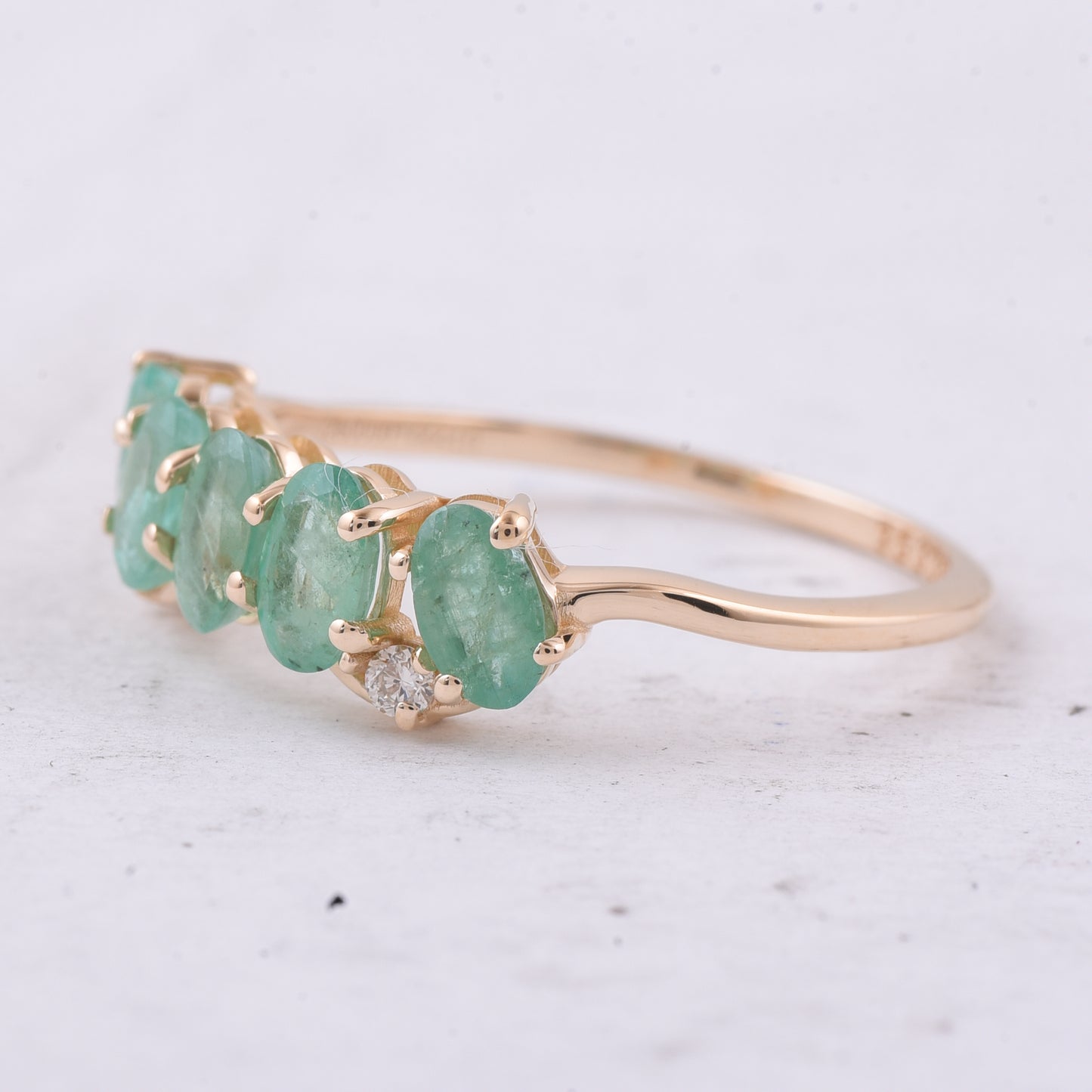 1.19 Ct Oval Natural Emerald 14K Gold Ring