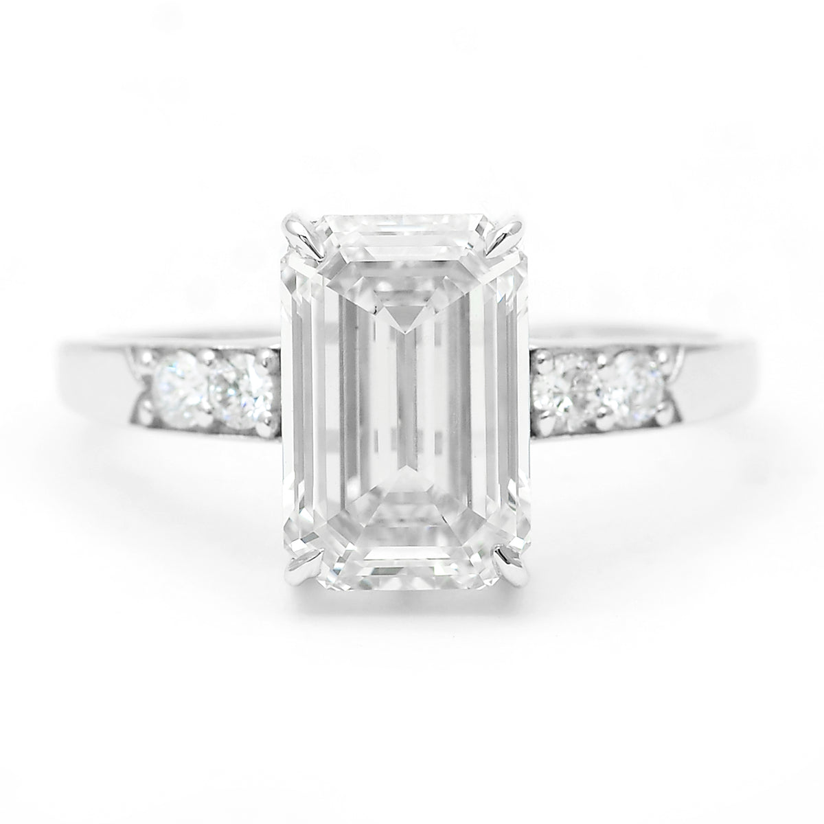 3.30 Carats Lab Grown Diamond 14K Gold Ring