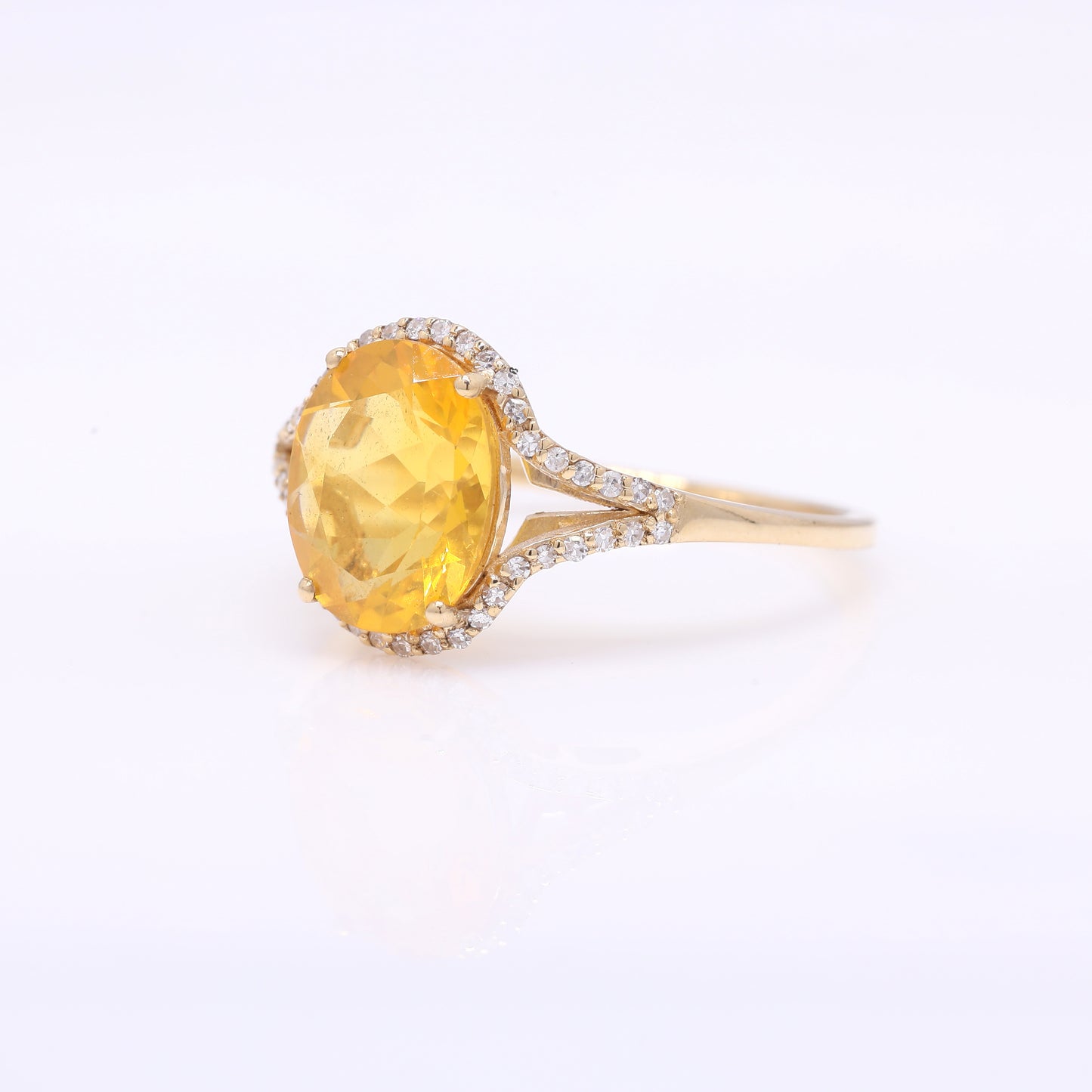 1.95 Ct Oval Mixed Cut Natural Fire Opal 14K Gold Ring