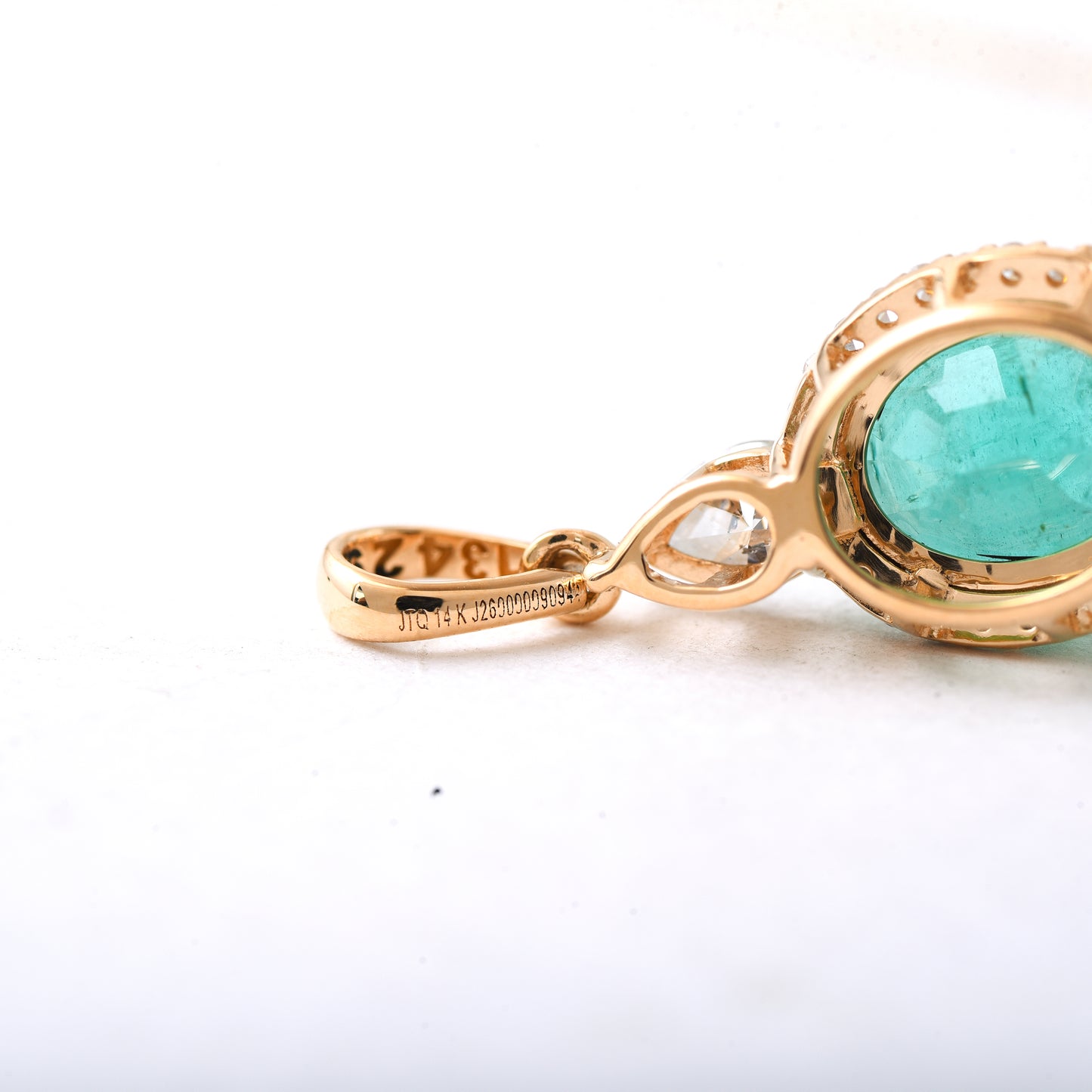 2.08 Ct Oval Emerald 14K Gold Pendant