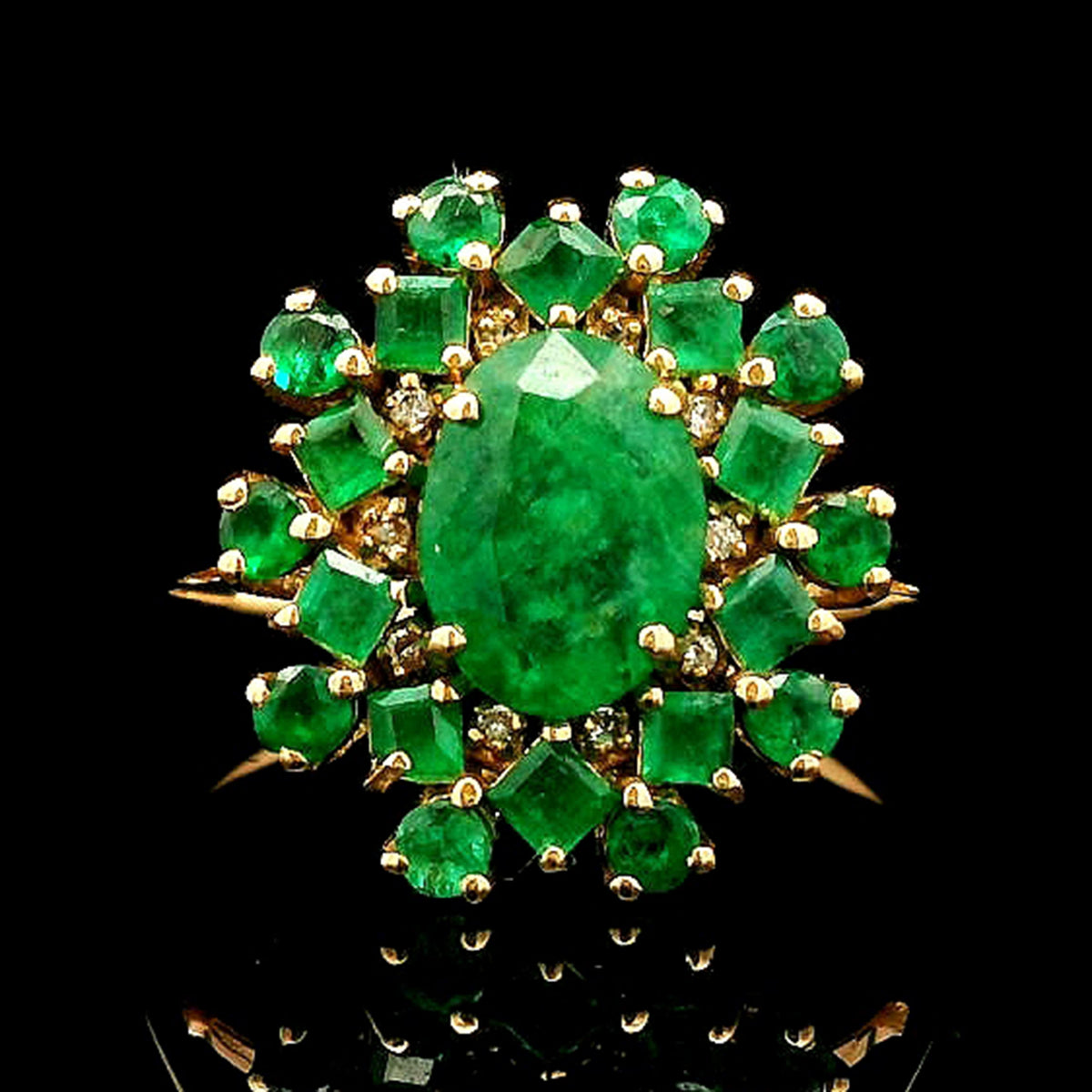 1.91 Ct Oval Emerald 14K Gold Ring