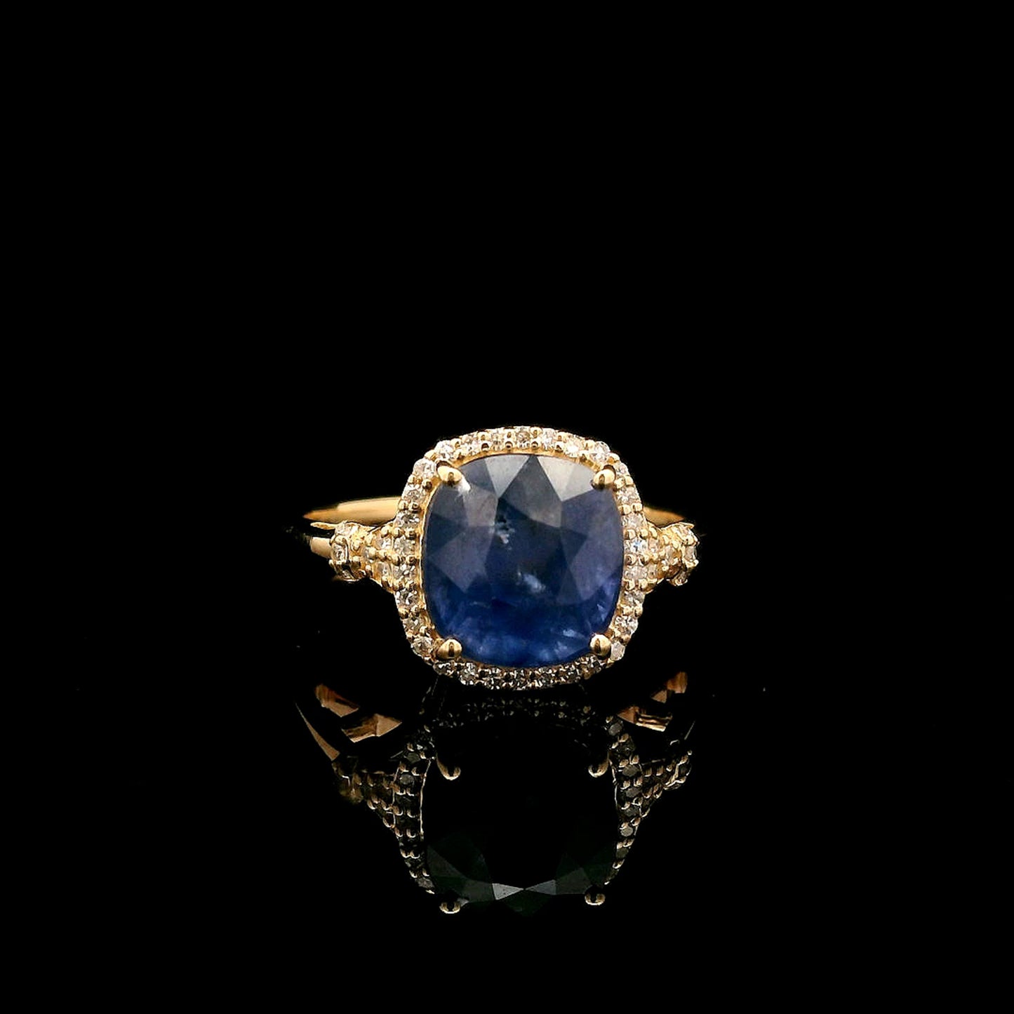 4.27 Ct Cushion Mixed Cut Natural Sapphire 14K Gold Ring