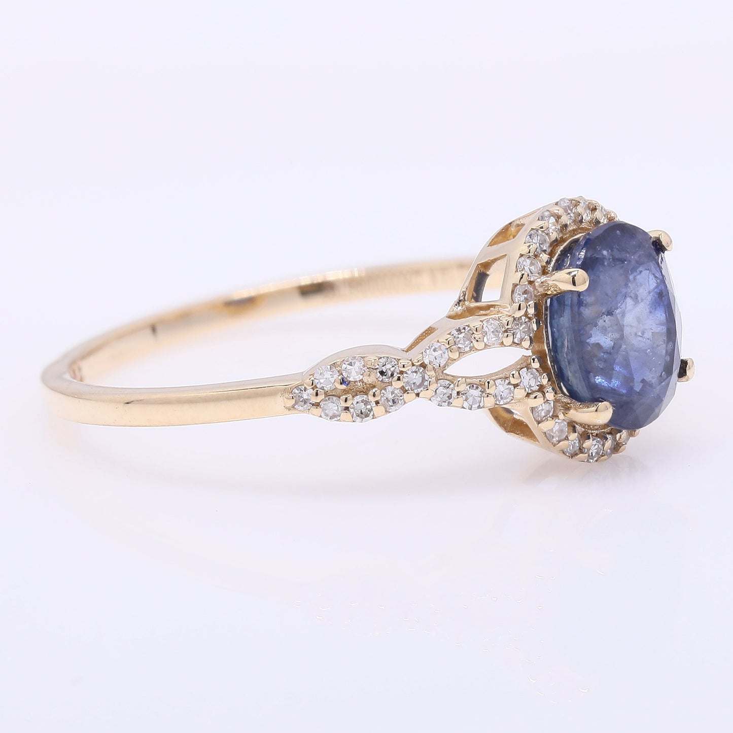 1.77 Ct Oval Mixed Cut Natural Sapphire 14K Gold Ring