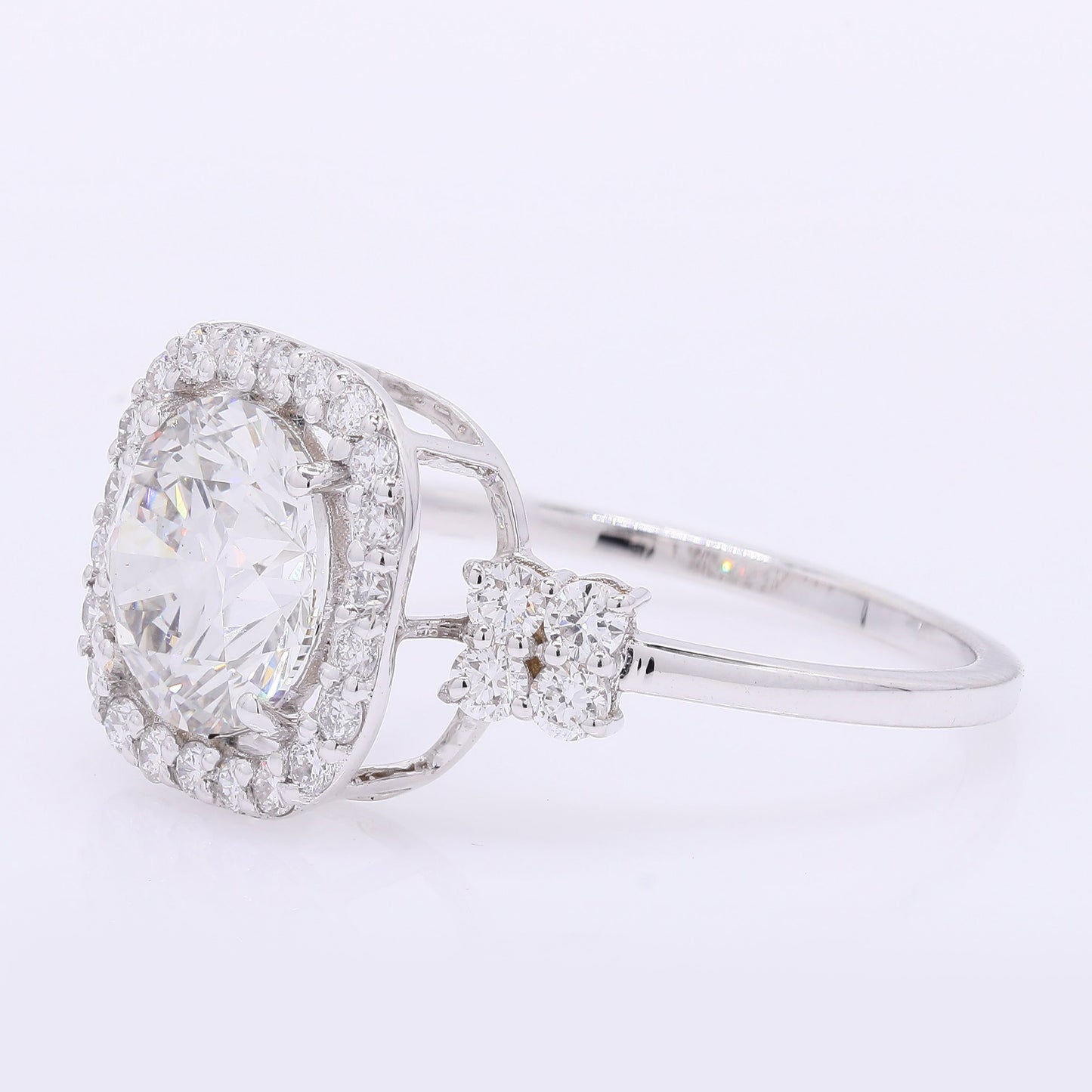 2.53 Carats Lab Grown Diamond 14K Gold Ring