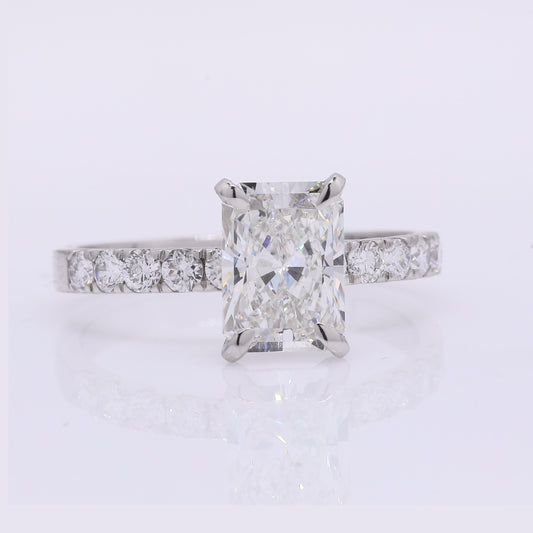 2.20 Carats Lab Grown Diamond 950 Platinum Ring