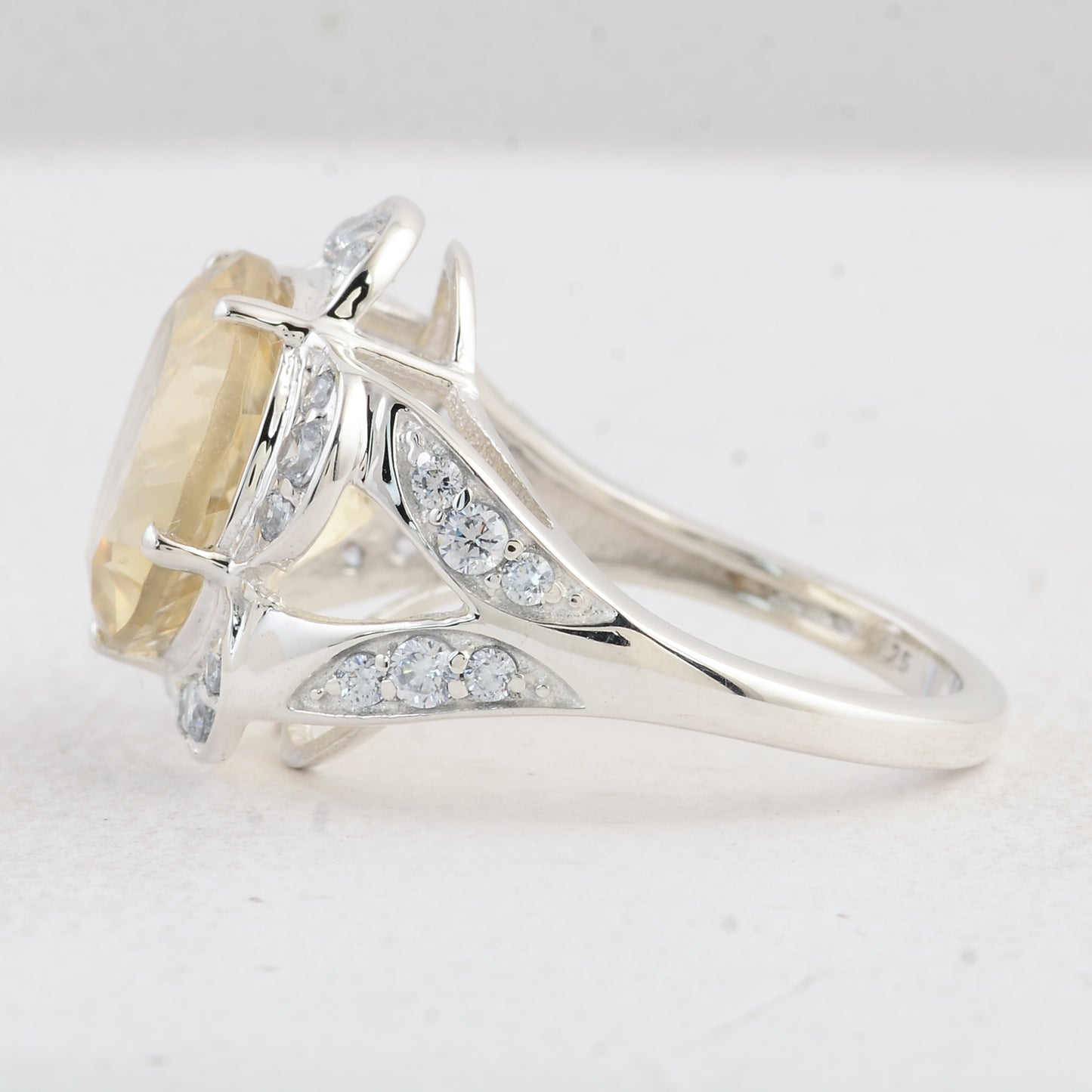 6.69 Ct Round Citrine 925 Sterling Silver Ring