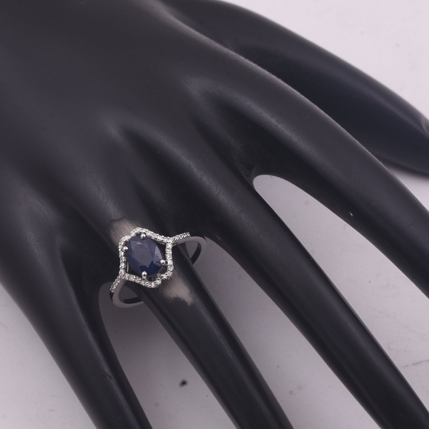 1.76 Ct Oval Mixed Cut Natural Sapphire 950 Platinum Ring