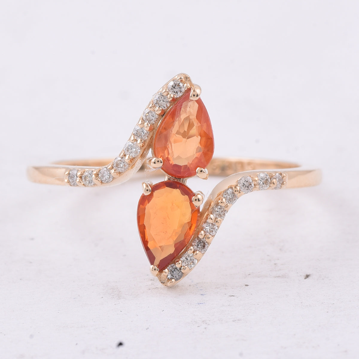 0.96 Ct Pear Natural Multi Coloured Sapphire 14K Gold Ring