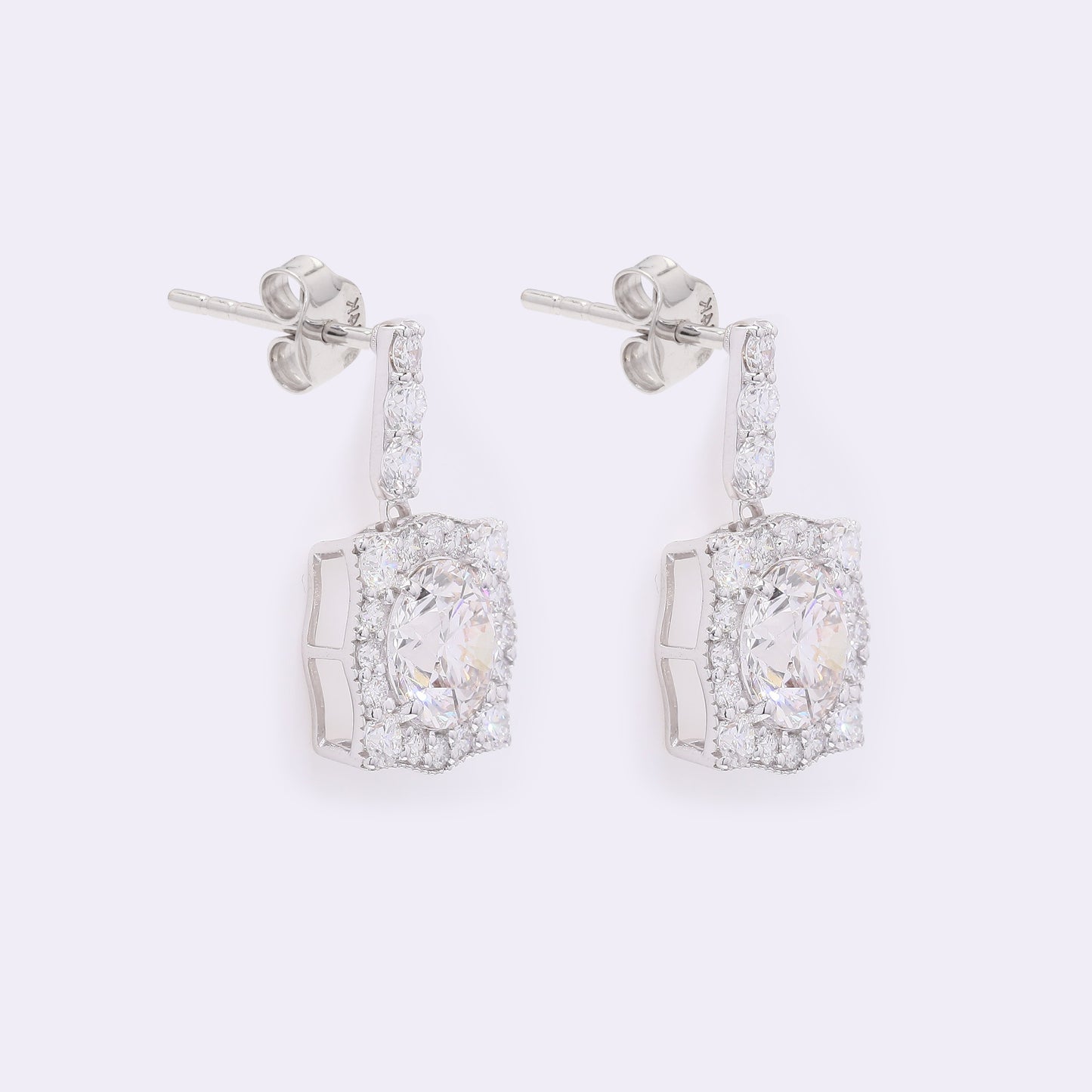 4.18 Carats Lab Grown Diamond 14K Gold Earrings