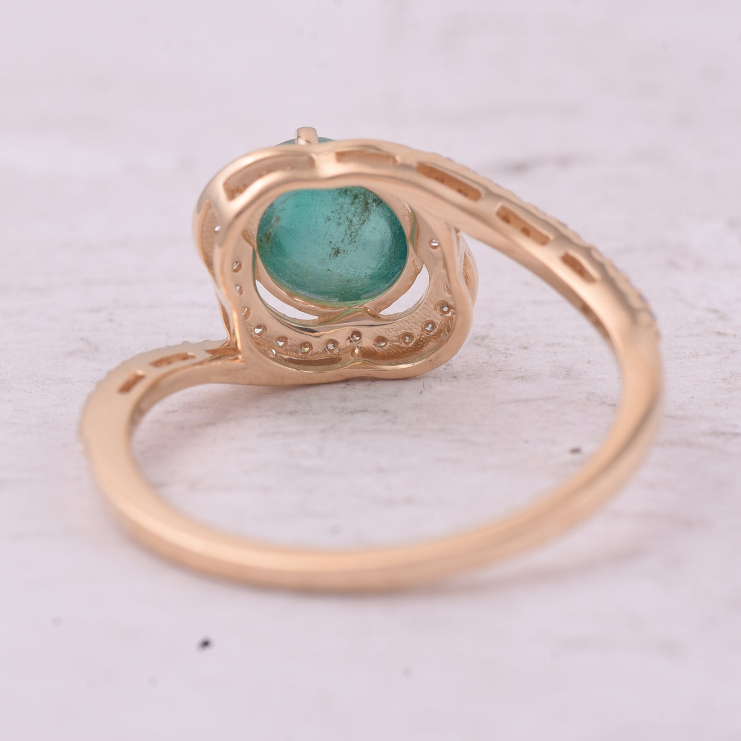 1.55 Ct Oval Cabochon Cut Natural Emerald 14K Gold Ring