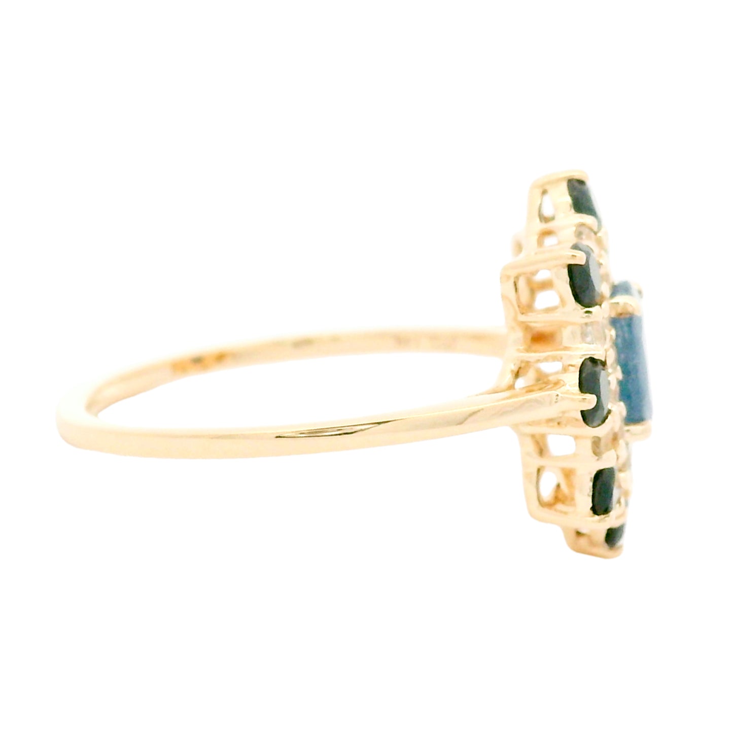 2.48 Ct Oval Sapphire 14K Gold Ring