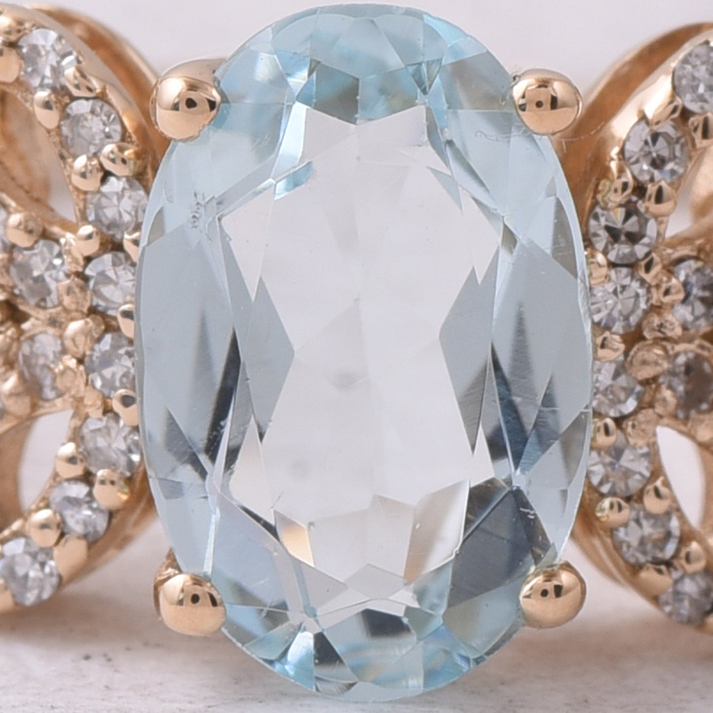 1.17 Ct Oval Mixed Cut Natural Aquamarine 14K Gold Ring