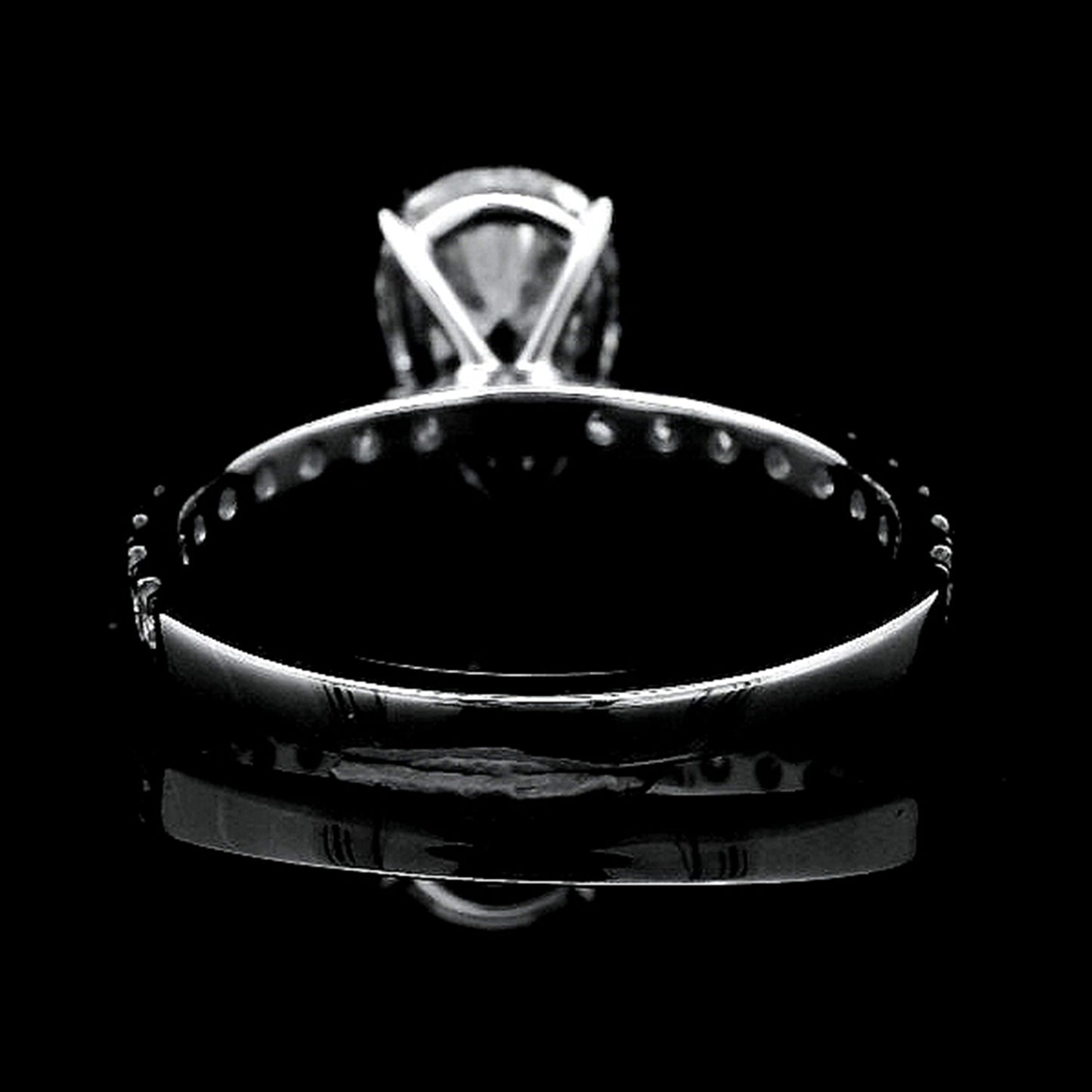 1.94 Carats Lab Grown Diamond 14K Gold Ring