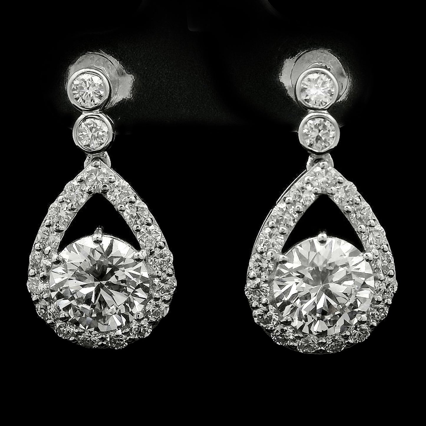4.29 Carats Lab Grown Diamond 14K Gold Earrings