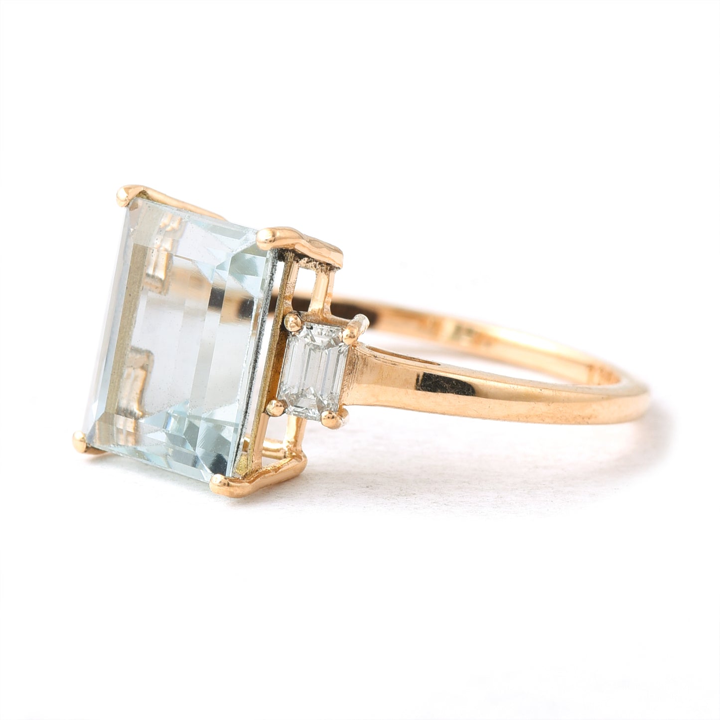 3.10 Ct Baguette Aquamarine 14K Gold Ring