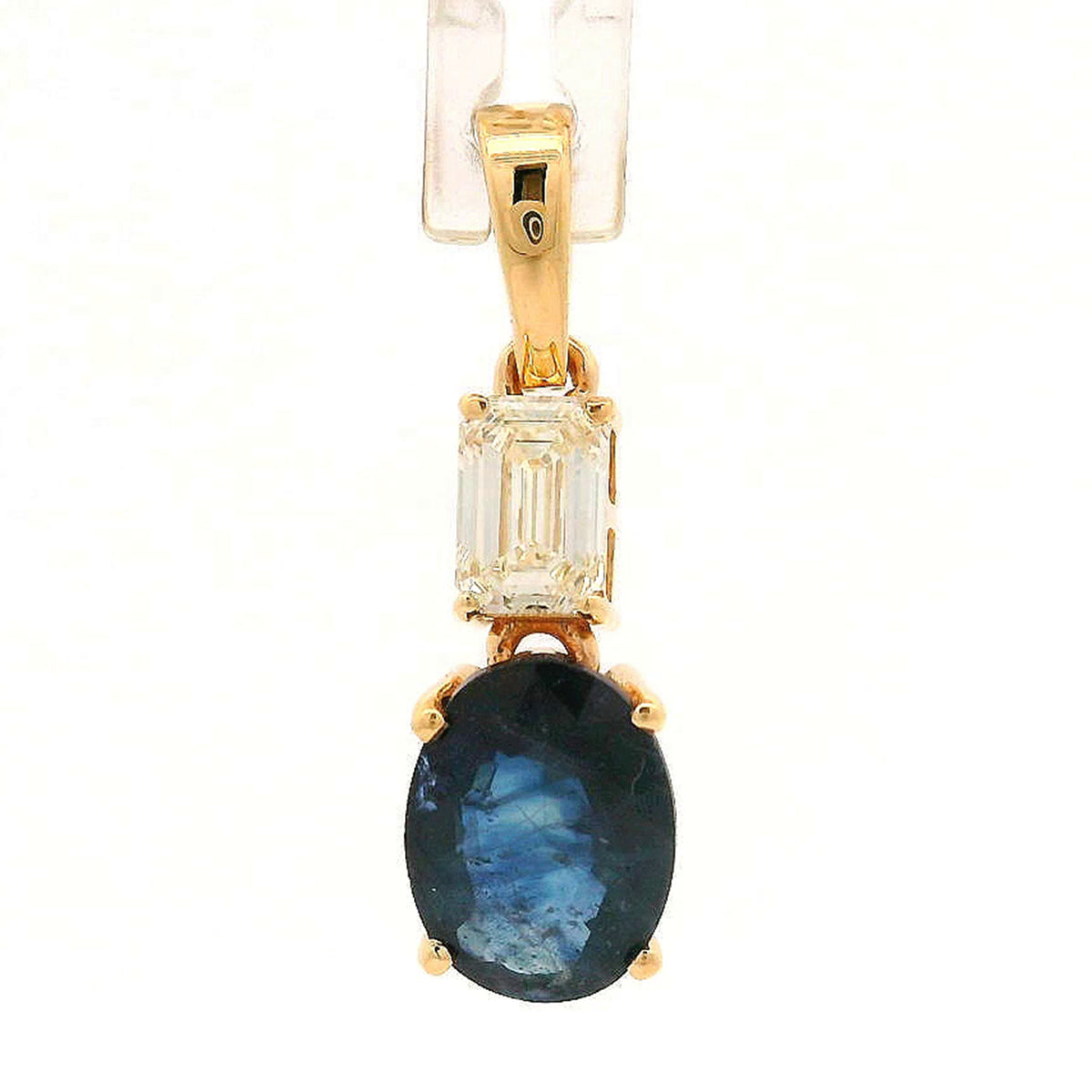1.86 Ct Oval Sapphire 14K Gold Pendant