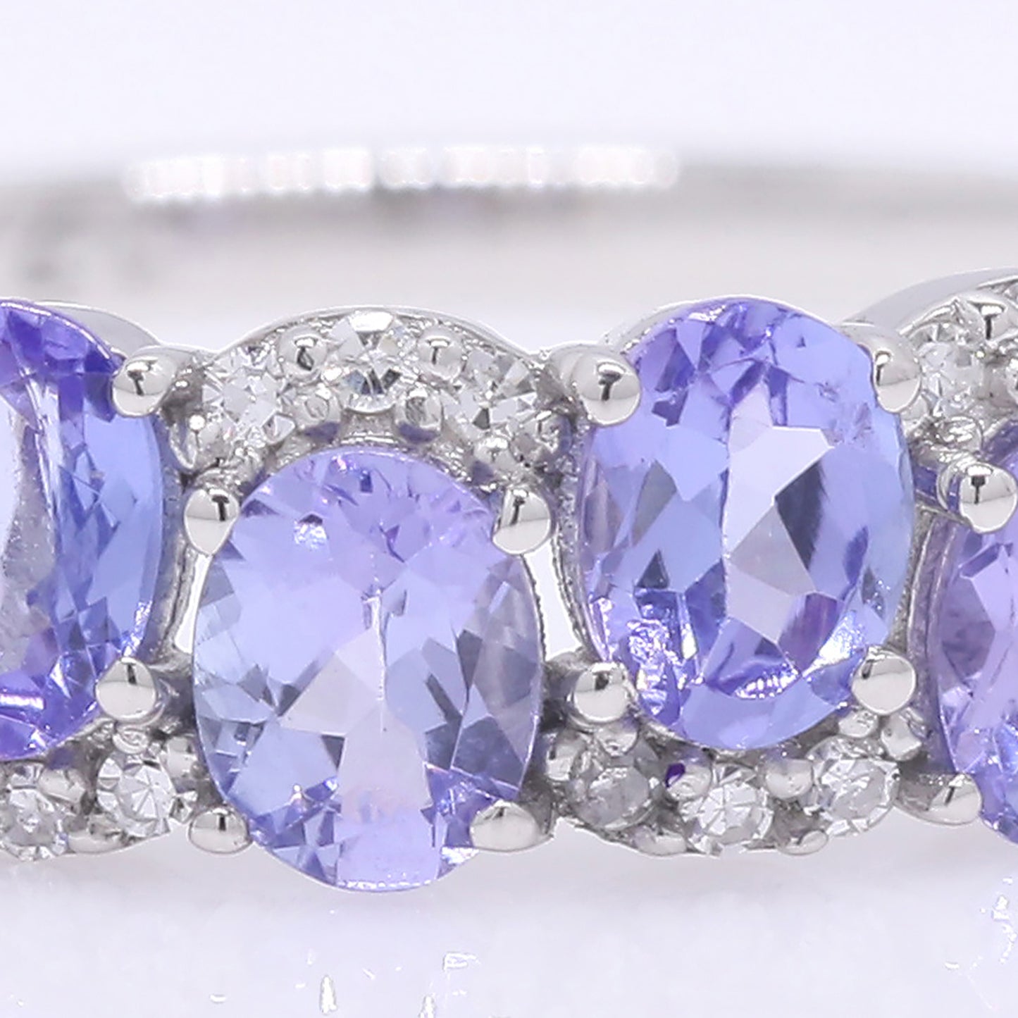 0.74 Ct Oval Mixed Cut Natural Tanzanite 950 Platinum Ring