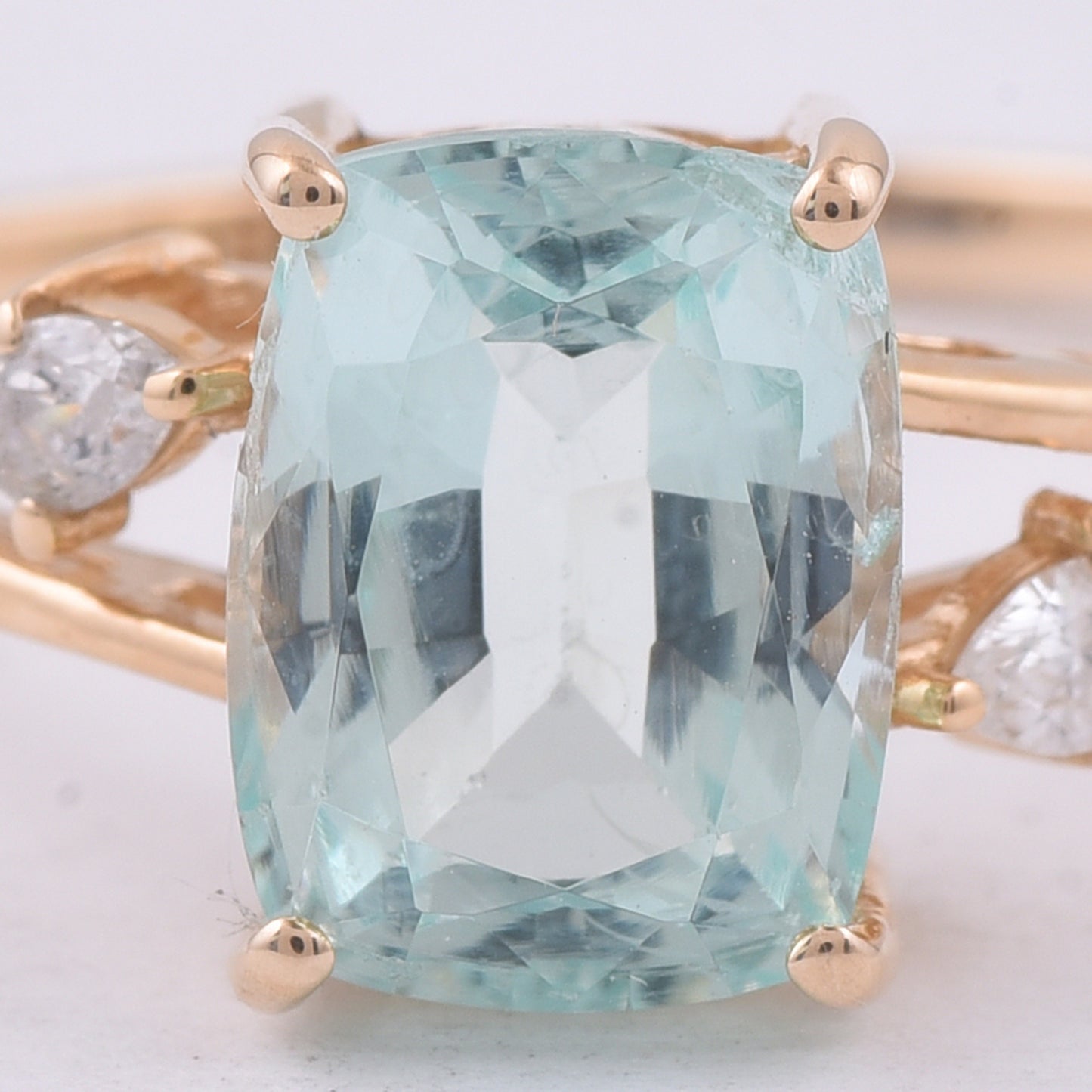 1.70 Ct Cushion Natural Beryl 14K Gold Ring
