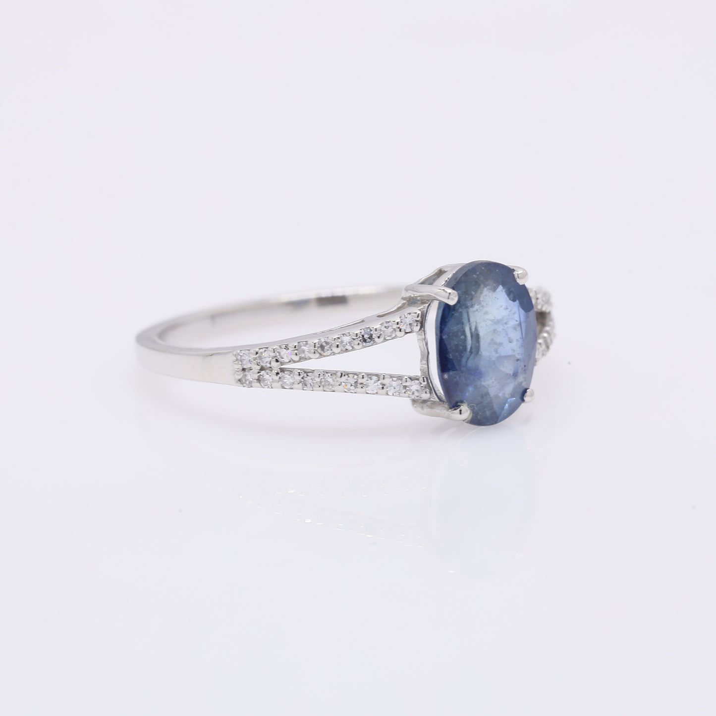 1.60 Ct Oval Mixed Cut Natural Sapphire 950 Platinum Ring