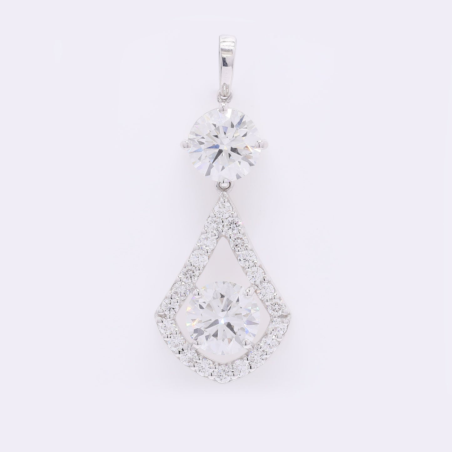 3.87 Carats Lab Grown Diamond 14K Gold Pendant