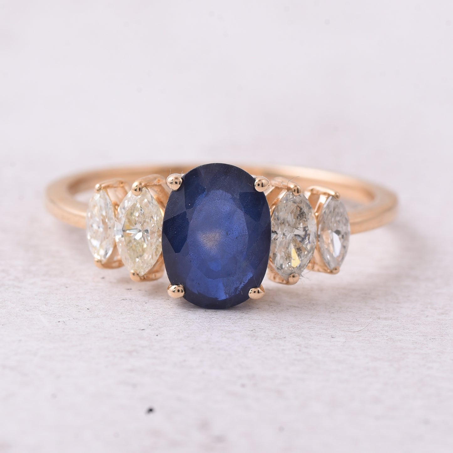 2.06 Ct Oval Natural Sapphire 14K Gold Ring