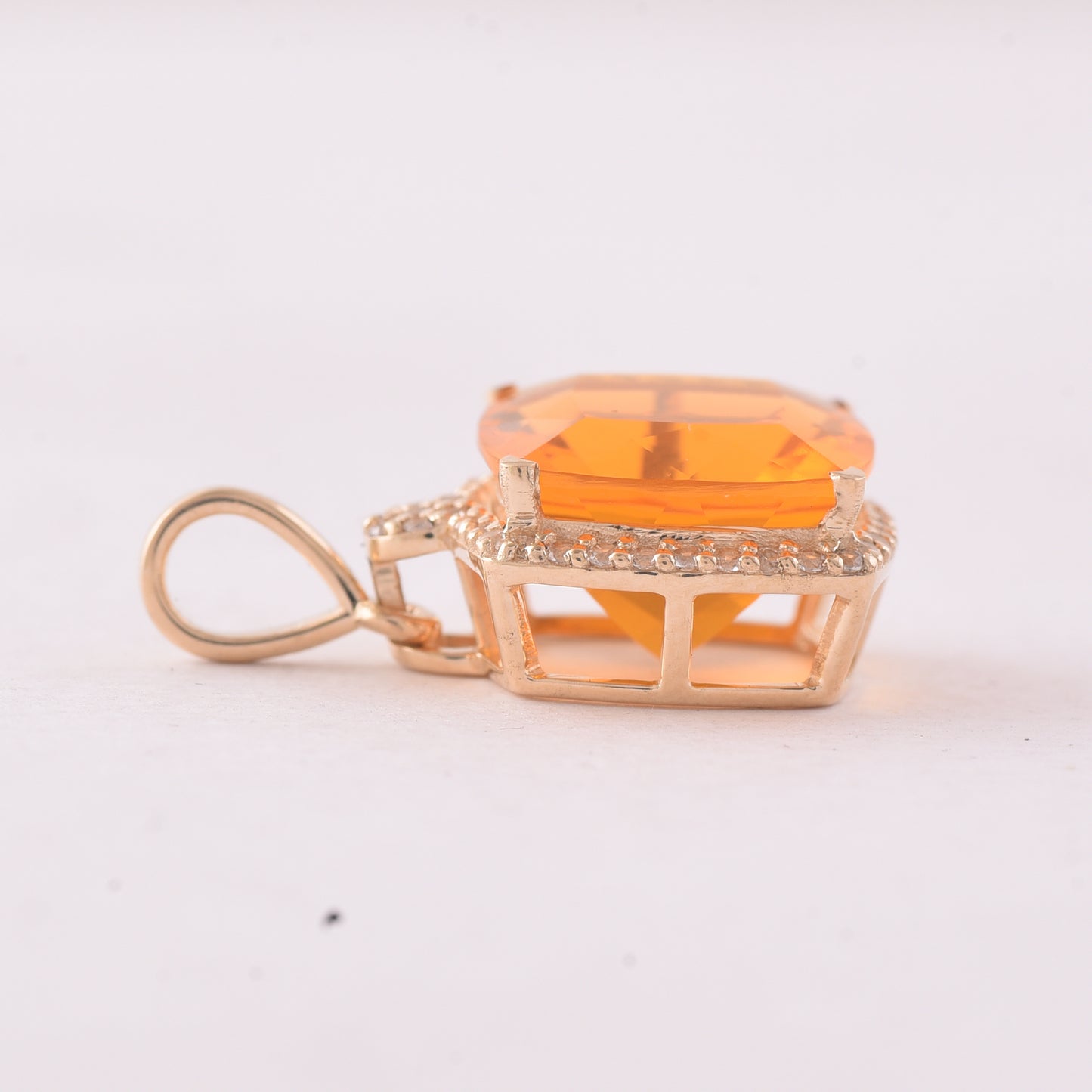 2.85 Ct Cushion Br.Opal 9K Gold Pendant