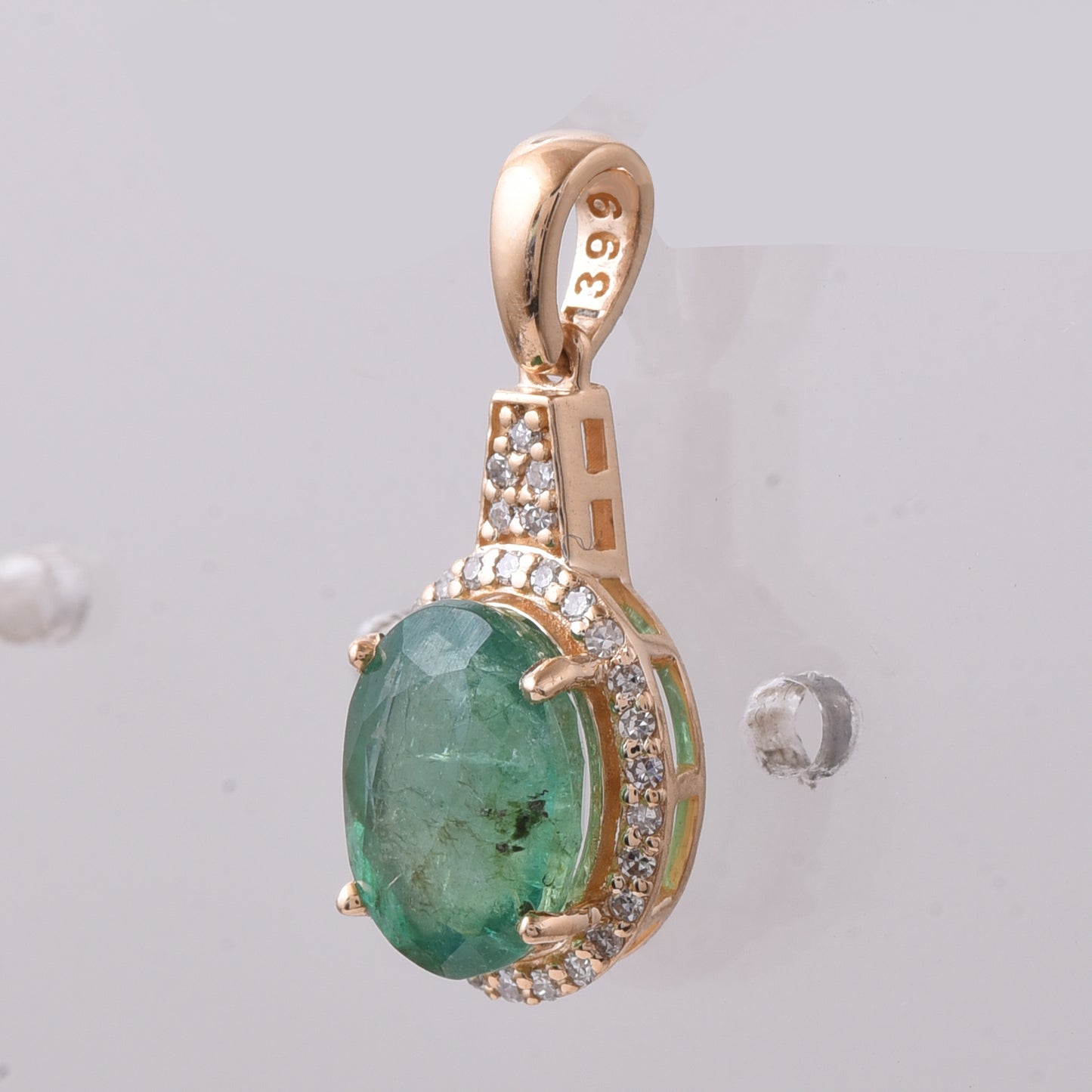 1.96 Ct Oval Emerald 14K Gold Pendant